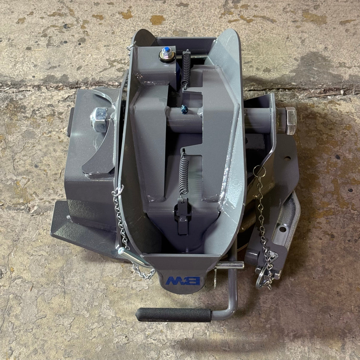 BW TRAILER Trailer Hitch/Related 33"W x 36"L x 10"H Grey RVB3775
