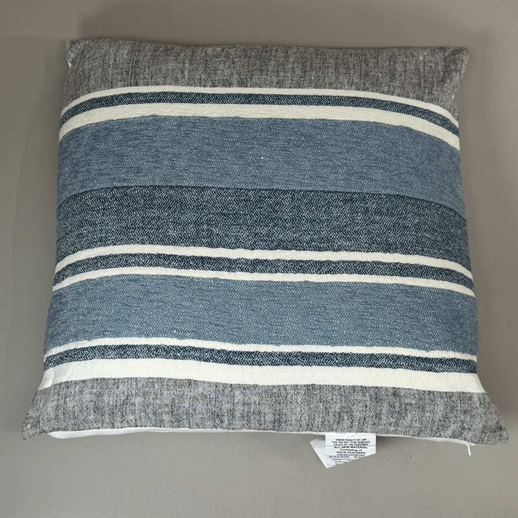 VILLA 22"x22" RN ST Lima Decorative Throw Pillow in Blue/Grey