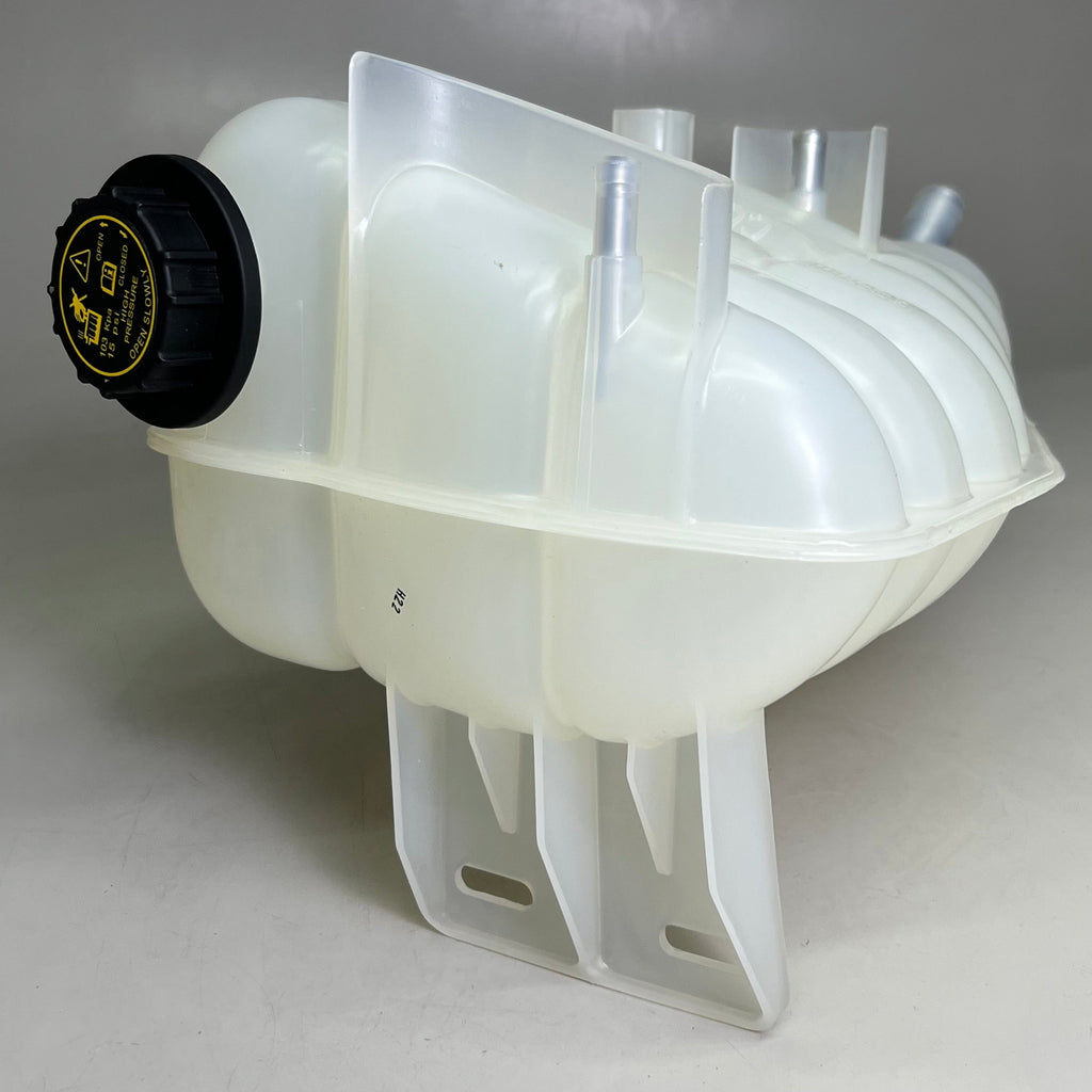 FLEETRITE Engine Coolant Reservoir Tank 16”Hx9”W White FLTOT2591620