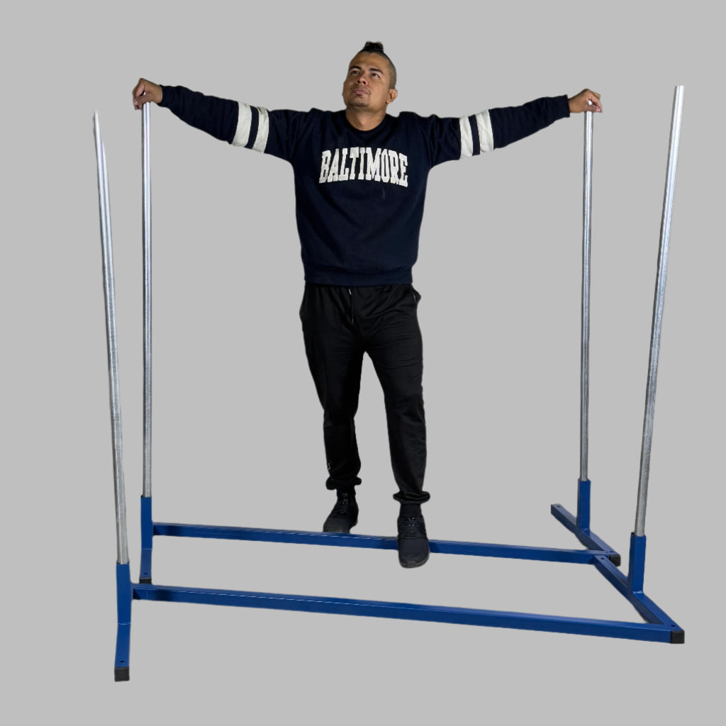 XL Indoor 3D Target Stand Sz 61.5" H x 66.5" L x 23.5" W, Blue/Grey
