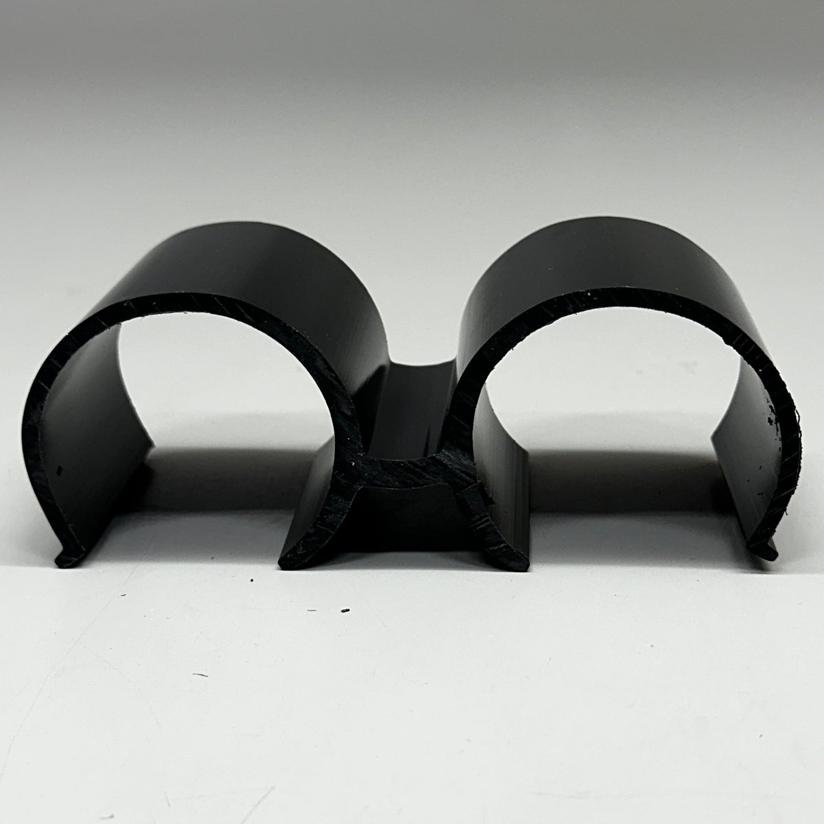 PVC Pip Sleeve Leg Clip Durable Pipe Protection Clip 1 - 2 Inch Pipe Fitting
