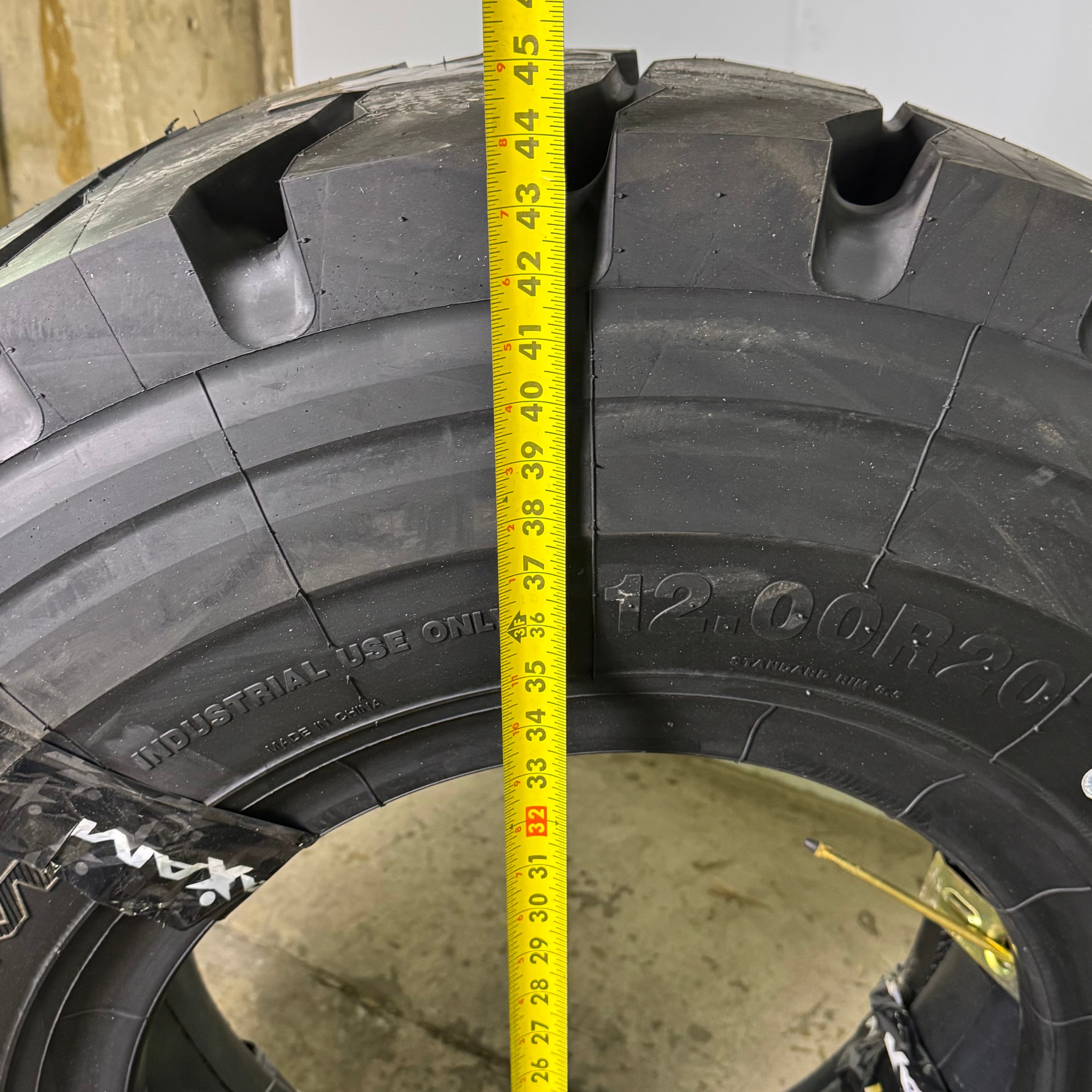 MAXAM MS407 Industrial Tire 12.00R20 DOT 5223 Black 176A5