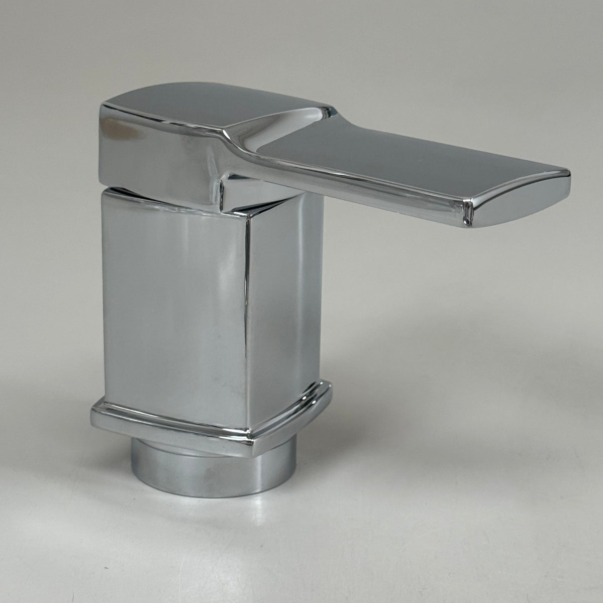 PFISTER Bathroom Shower Faucet Polished Chrome L09222023