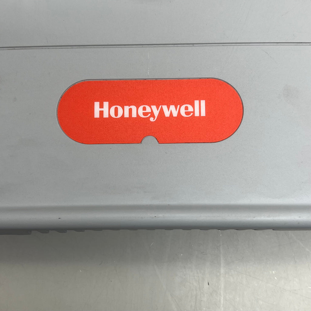 HONEYWELL TrueZone Panel Module for HVAC Systems As-is Slightly Used (see images) 11.5"x8"HZ322
