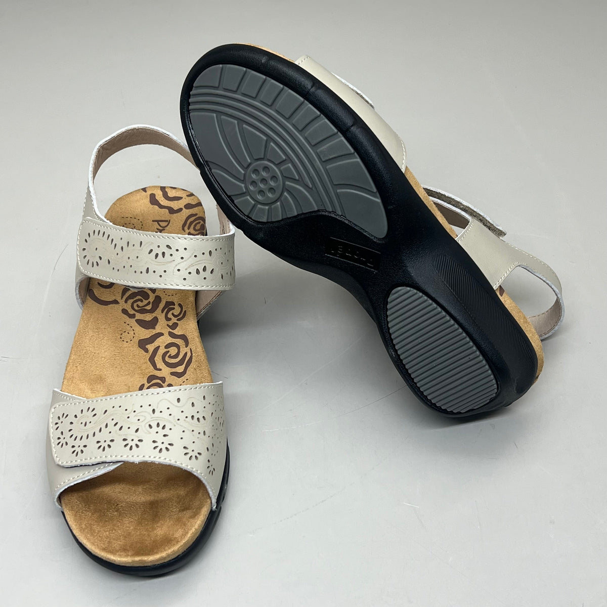 PROPET Wanda Sandal w/Wedge Heel Design Womens Sz 7.5 XX WIDE (4E) Cream WSX203L