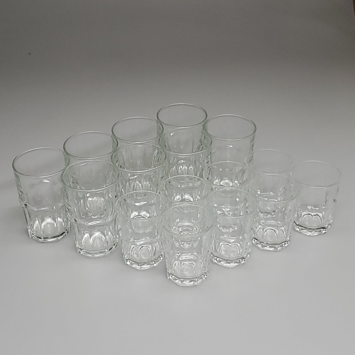 BOSTON GLASSWARE 16PK! 8pc 9.8 oz & 8pc 16 oz 1701446 (New)