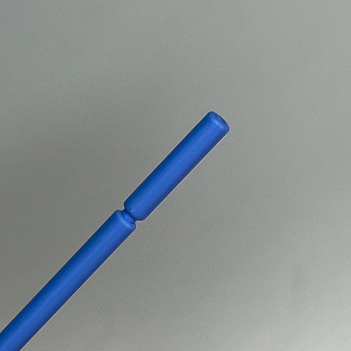 (SEE IMAGES- QUANTITY) Bristle Brush 200 Strands Short Neck Blue/White 290135