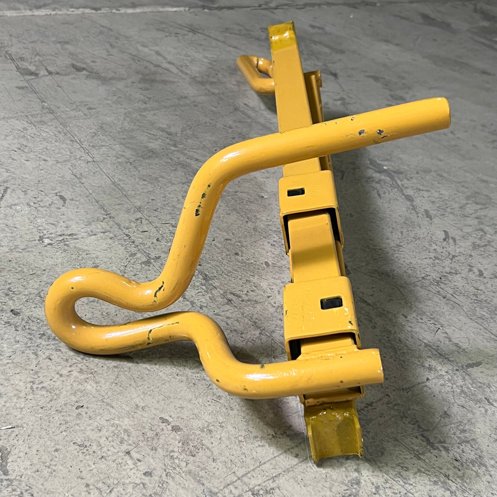 JAXON (Pallet of 24Pcs) Telescoping Uncoupling Levers Sz 39"-55" L Yellow