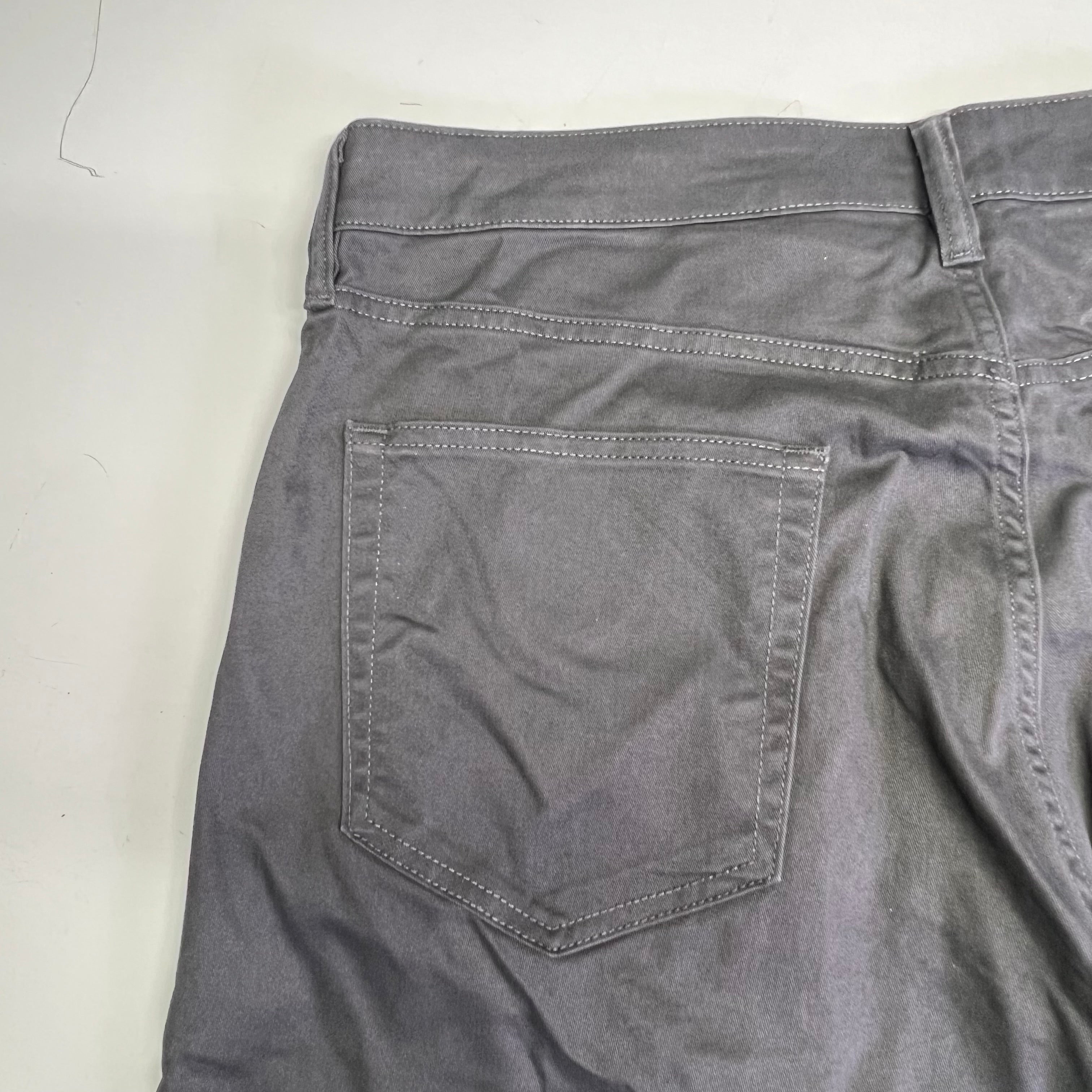 DOCKERS All Seasons Tech Straight Fit Jean Cut Pant Men's Sz 32x32 Steelhead