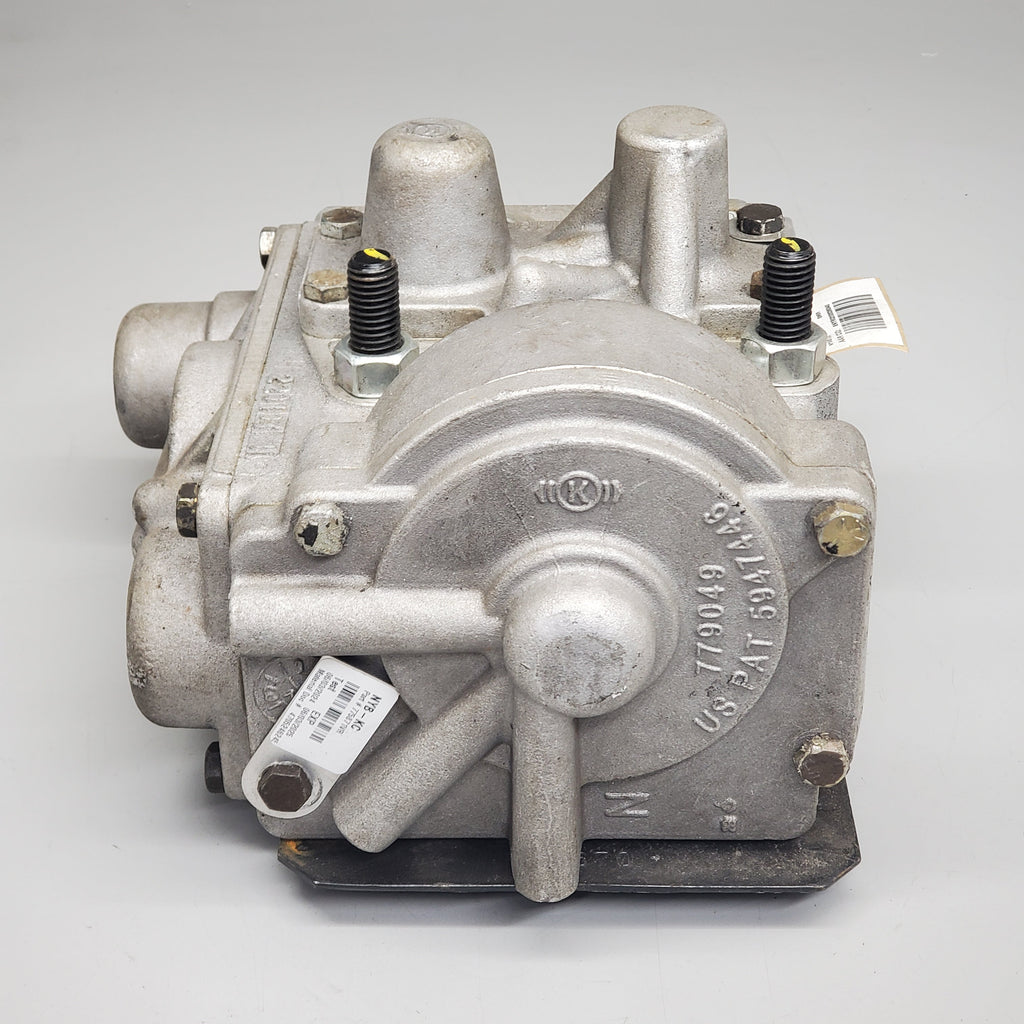KNORR New York Air Brake Valve Locomotive Type DB20 775871 VR (Reman)