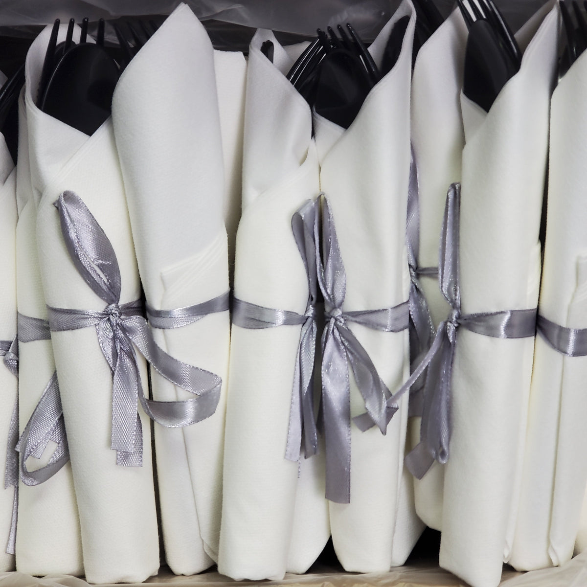 RESTAURANTWARE (100 Sets) Argento Black Plastic Cutlery Sets W/ Napkin 7.25" RWP0107LBW