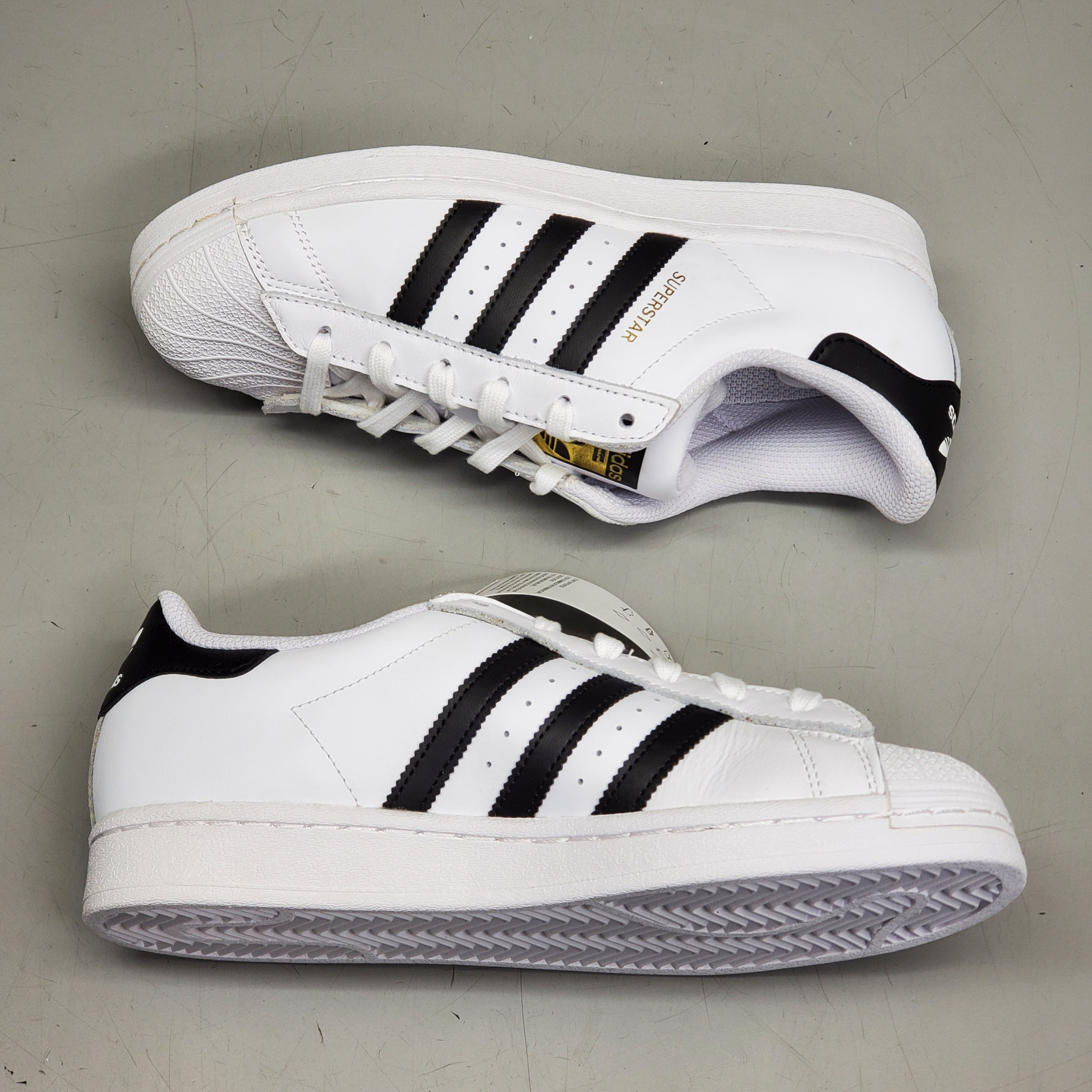 ADIDAS Superstar J Shell Toe Low Top Sneakers Youth Sz 6 White/Black FU7712 (New Other)