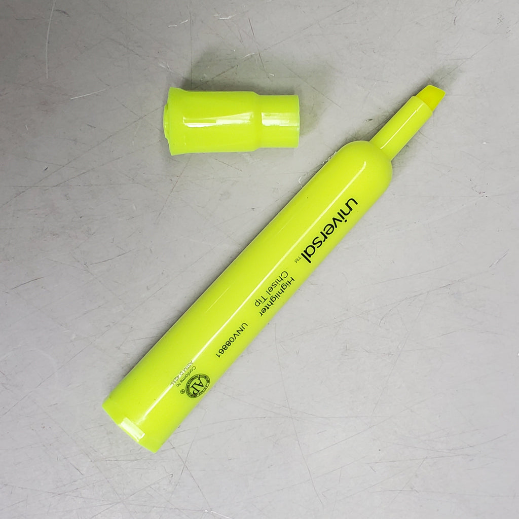 UNIVERSAL (144 Pack) Chisel Tip Highlighters Fluorescent Yellow UNV08861