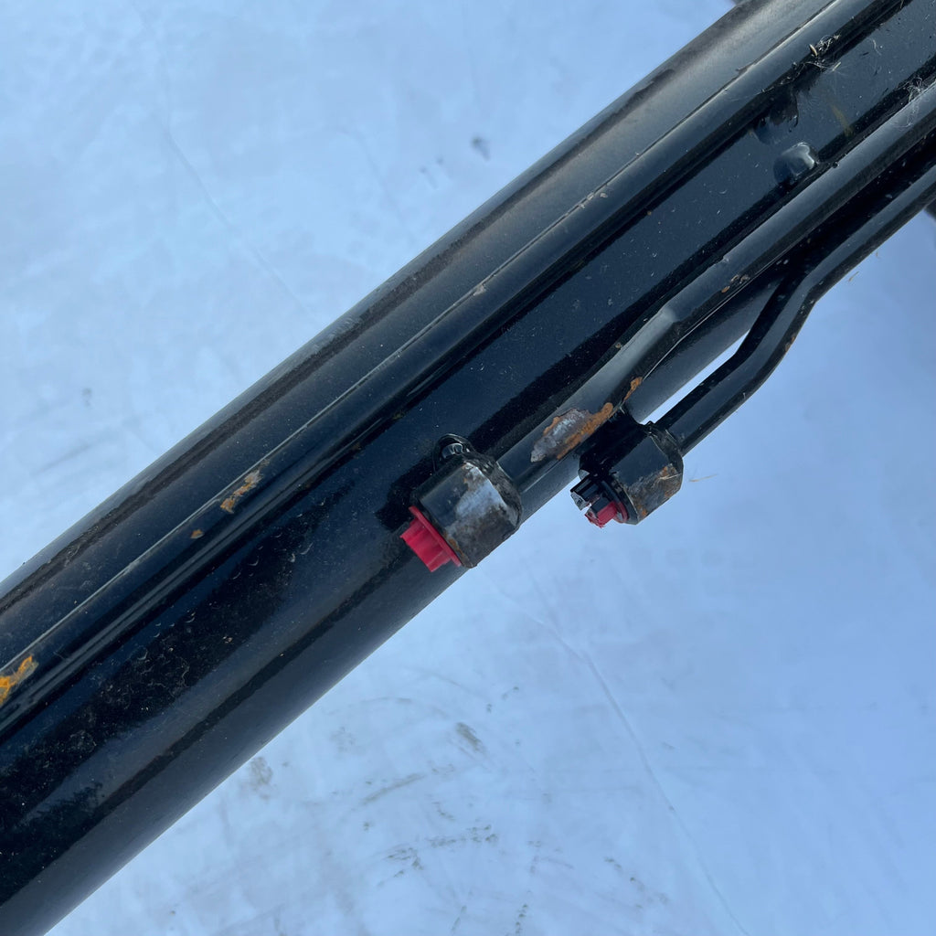 TIPTON Tilting Platform Hydraulic Cylinder Sz 131" L X 3" D Black Cosmetic Damage