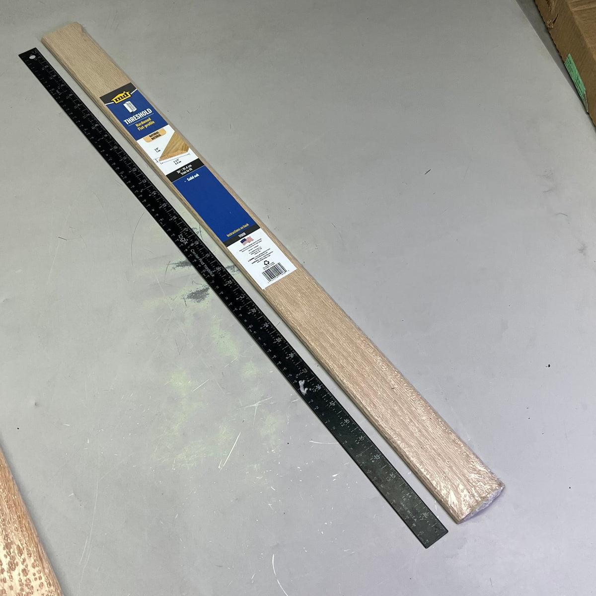 MD (6 PACK) Hardwood Flat-Profile Door Transition Strip Threshold 2.5"x36" Oak 11908