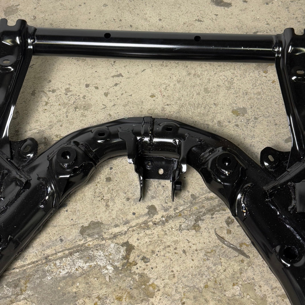 DYNA-MIG 1 Front Subframe Assembly Sz 44” L x 30” H Black Y FSF