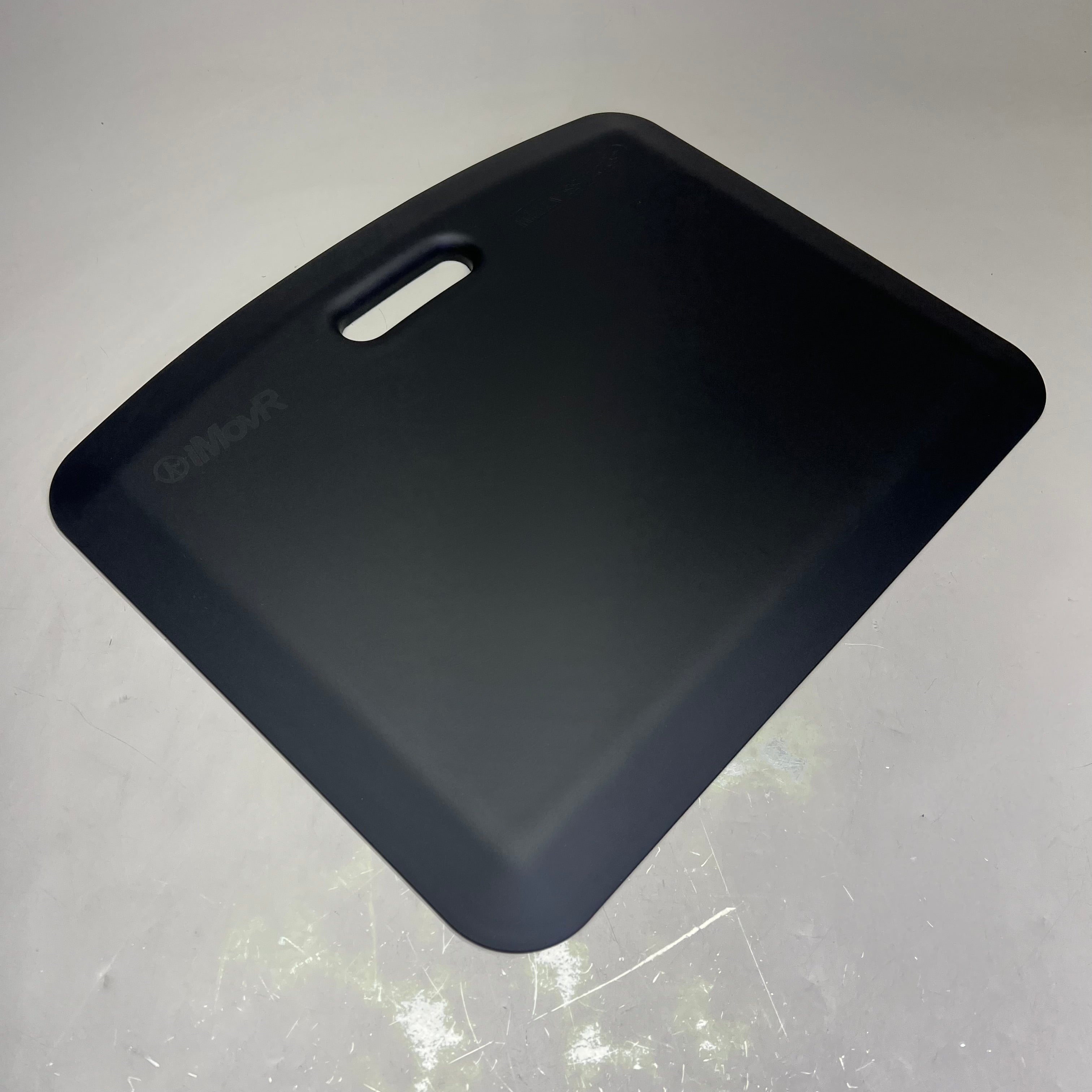 WELLNESSMATS Carry Handle Mobile Foam Mat Made In America 22" x 18" x 3/4" Black