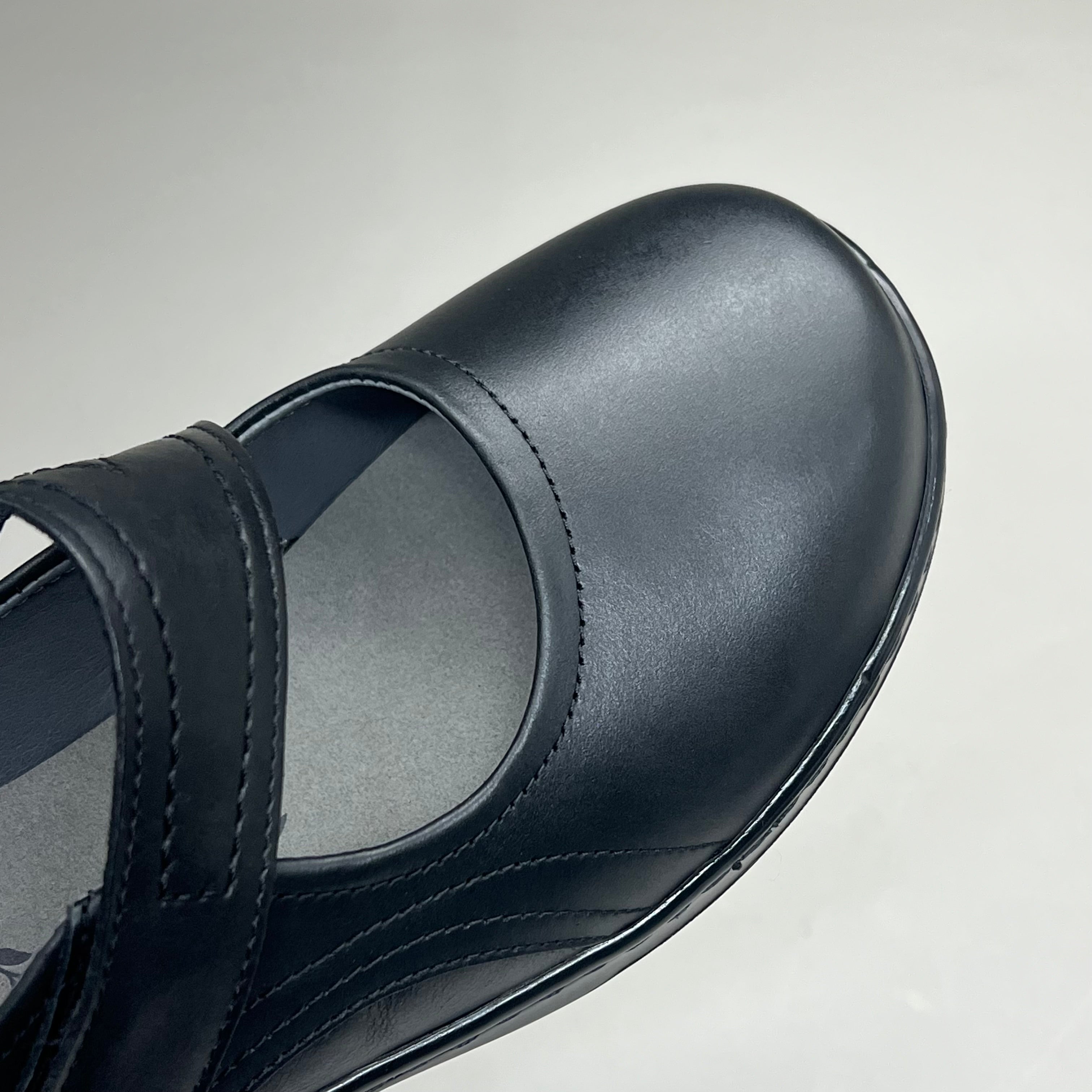 PROPET Golda Mary Jane Adjustable Lightweight Women's Sz 7 M(B) Black WCA053L