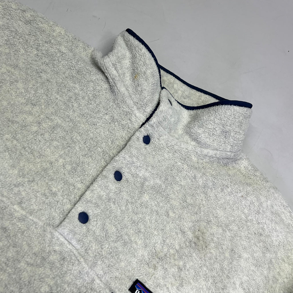 PATAGONIA Lightweight Synchilla Snap-T Pull Over Men's XL Off White/Navy (Used)