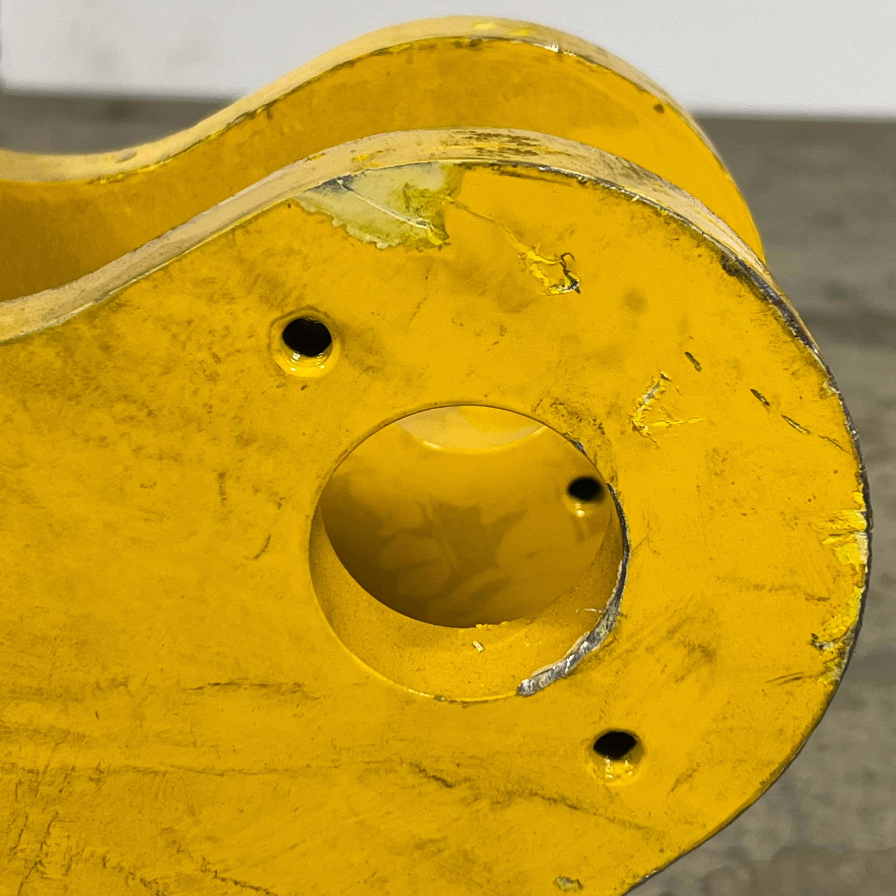 MANITOU GROUP Lifting Hook W/ Kit Sz 22.5" L x 10" W, Yellow 50381196