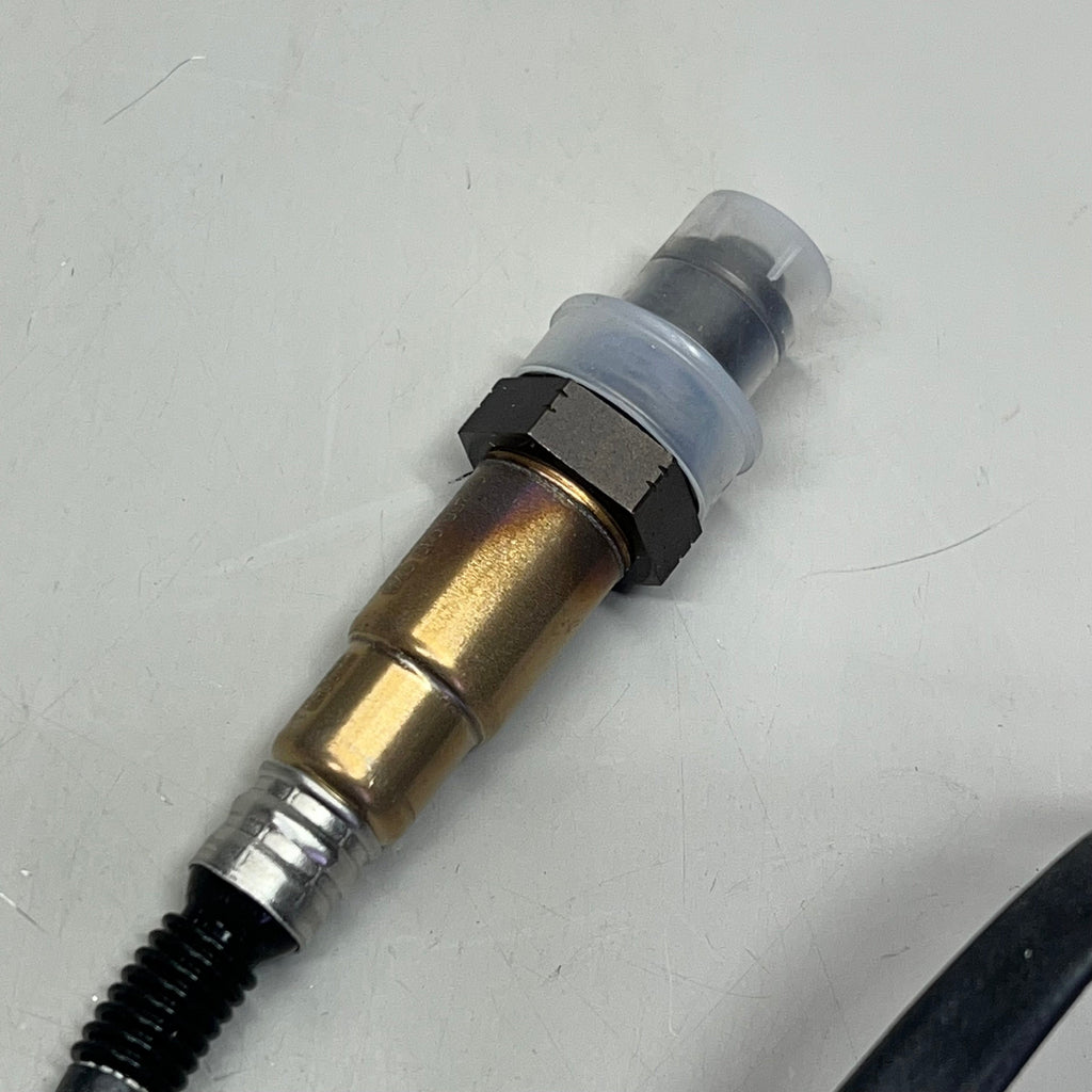 BOSCH Oxygen Sensor OE Quality For Volkswagen Jetta 16075