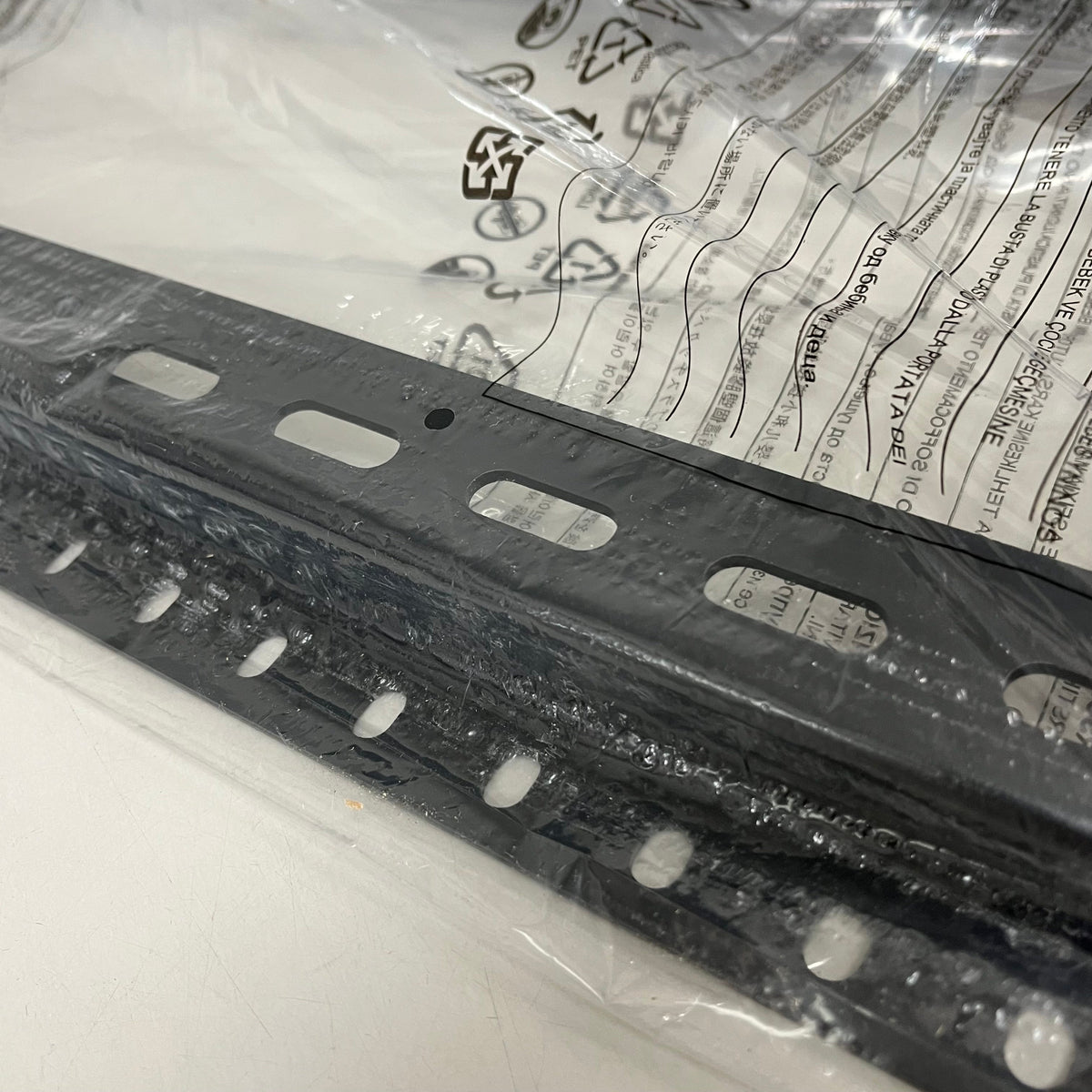 VEIW SONIC Wall Mount Loading Weight 352lbs Supports to 900 x 600 mm WMK-047-2
