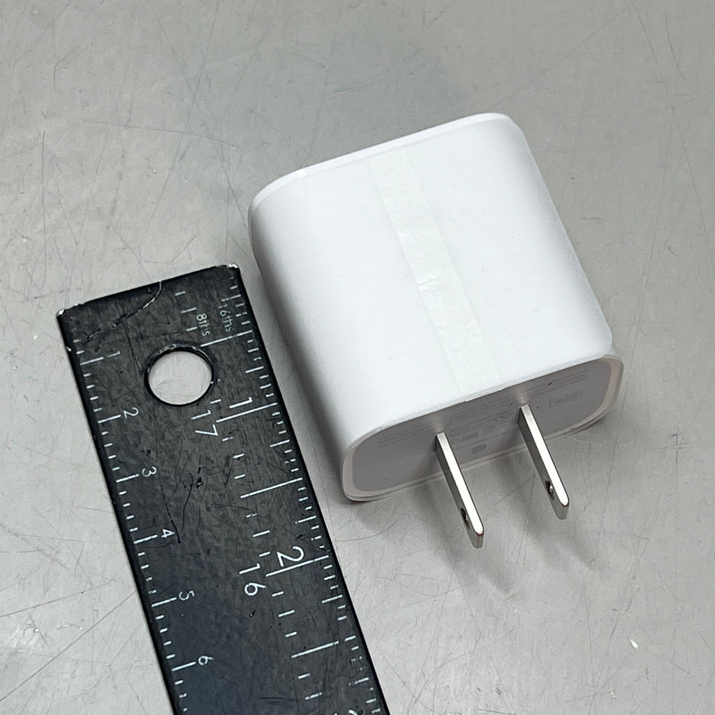 APPLE Fast Charging USB-C Power Adaptor 20 Watt White MHJA3AM/A (Return)