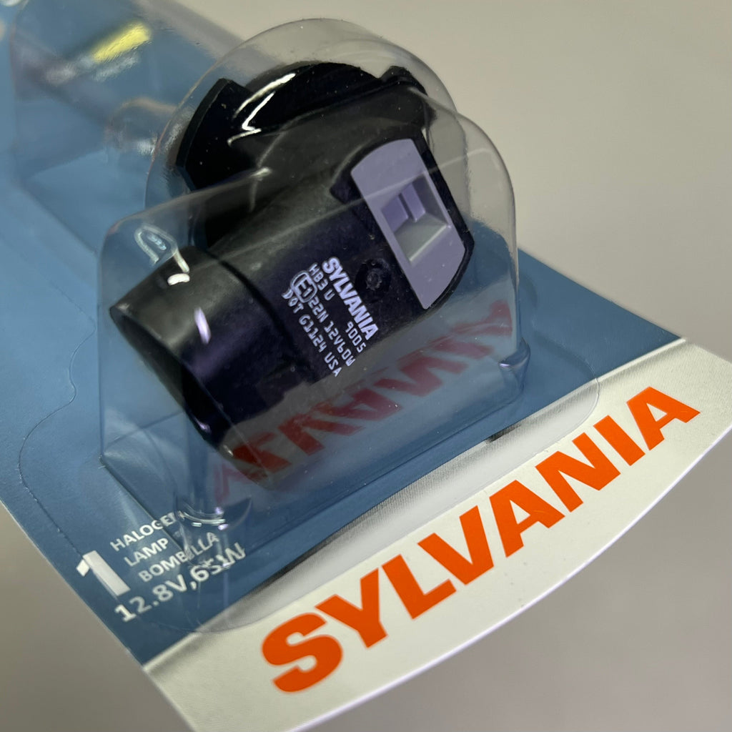 SYLVANIA (2 PACK) Basic Halogen Headlight OE Quality 12.8V White 9005.BP