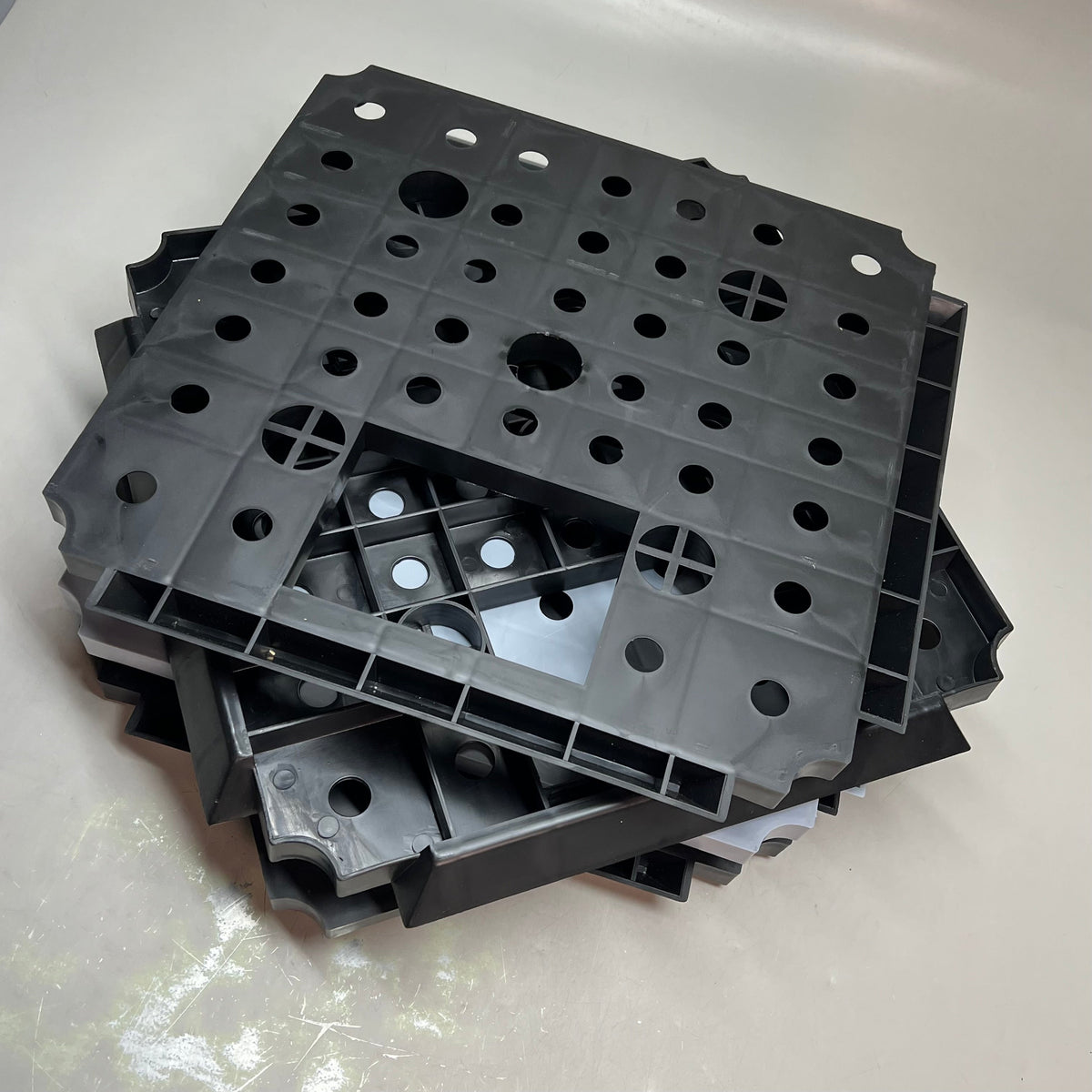 LITTLE GIANT Non-Toxic Disappearing Water Basin Parts Black DFB44PP 566560 AS-IS