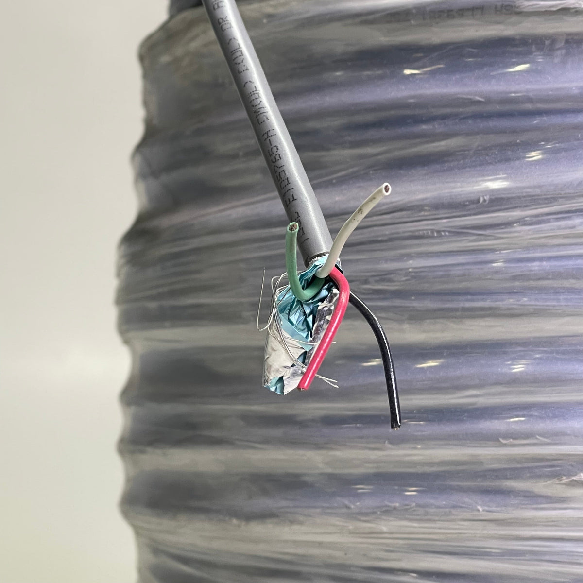 General Cable 4 Wire Sz 1000 ft Grey E105765-H