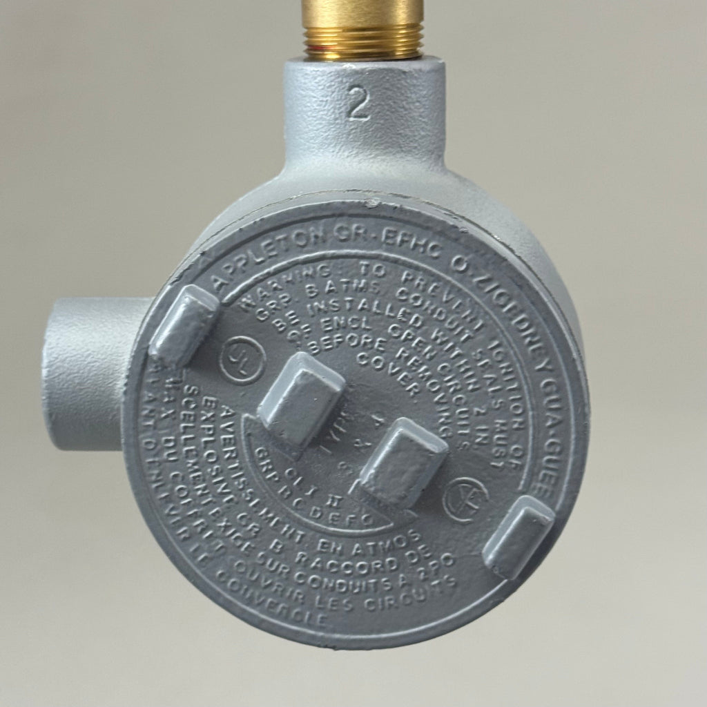 SPEAKMAN Single Switch Flow Pole 4.75"x4.75"x12" Grey/Gold SE-7000S