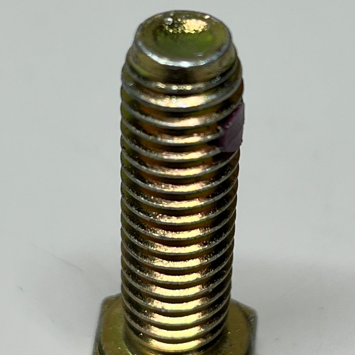 VALDEZ MACHINE (100 Pcs) Hex HD Cap Screws Sz 3/8-16 x 1 1/4, Gold NJ56716