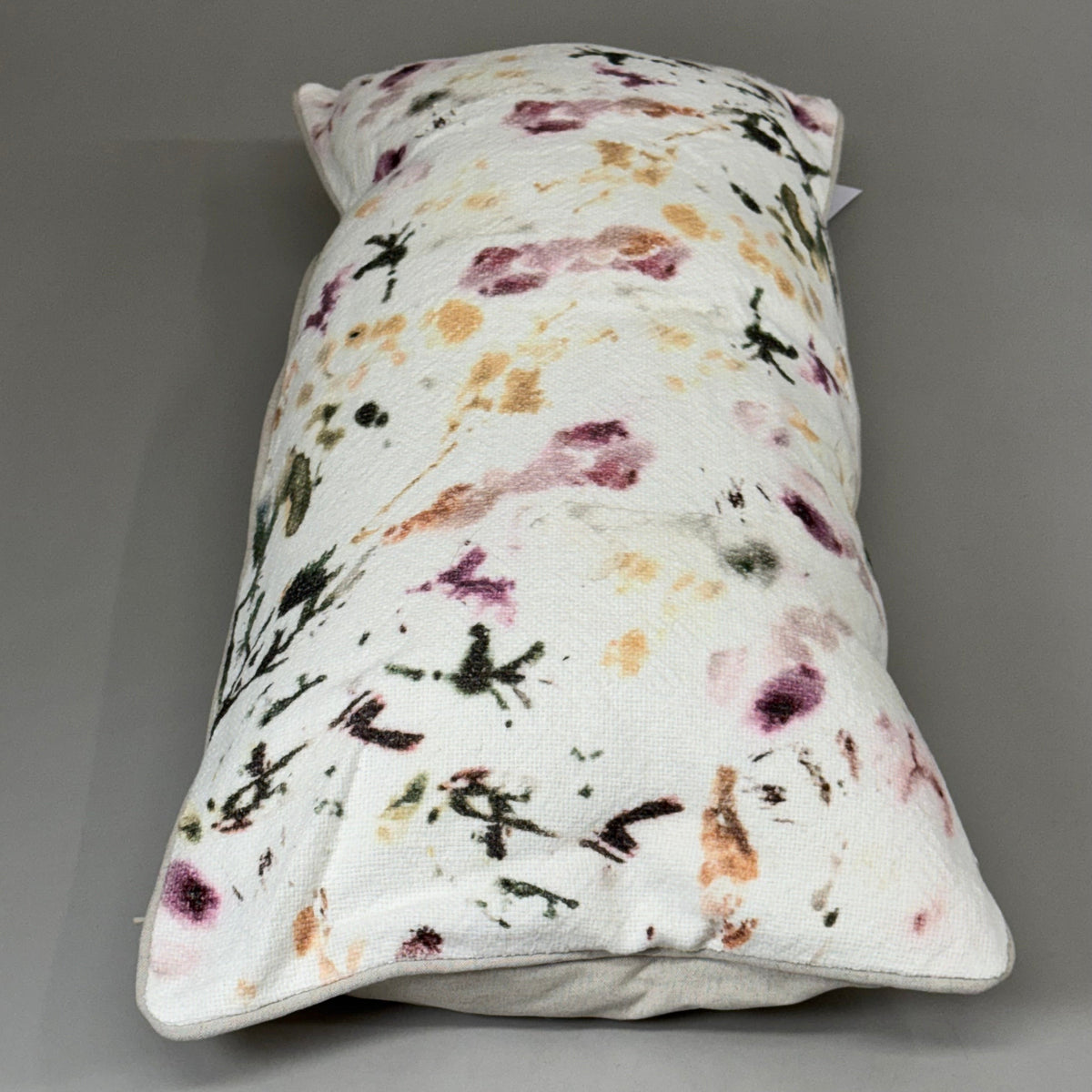 VILLA RN 16"x36" Modern Perspective MP Cosmo Pillow Multi