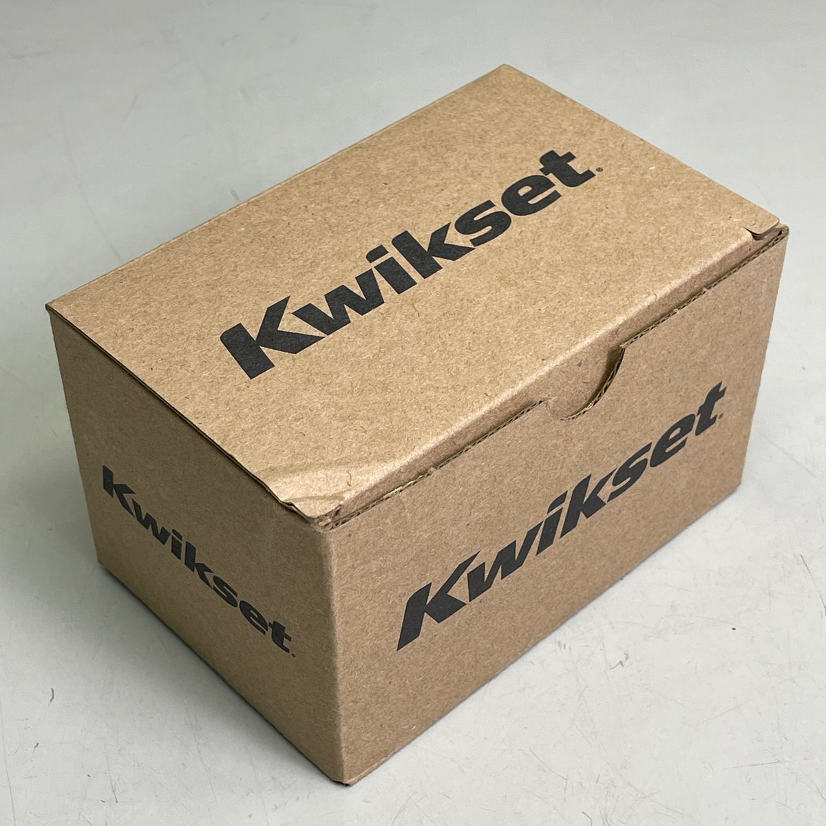 KWIKSET Hancock Interior Passage Door Knob Set Venetian Bronze 99689-007
