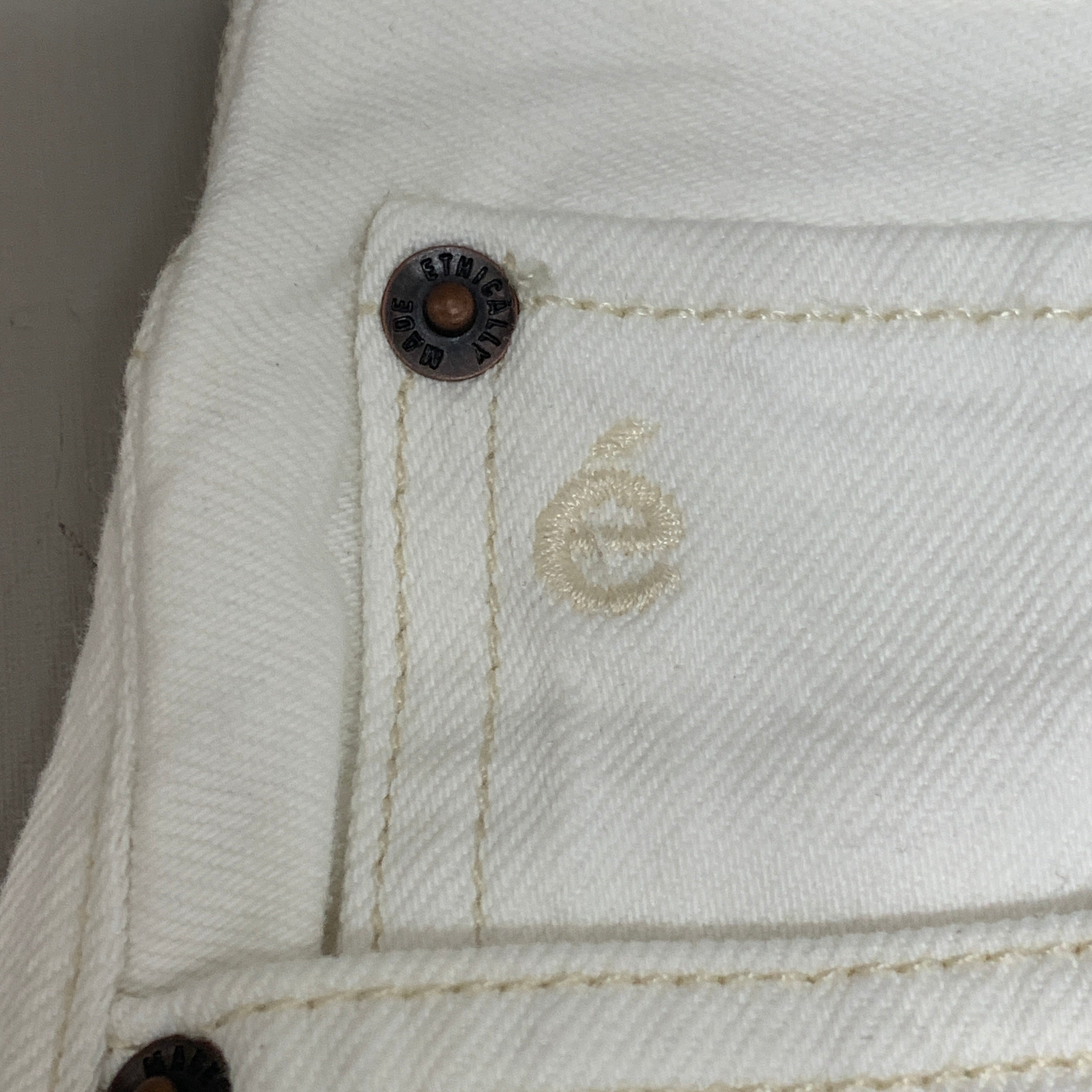 ETICA Tyler High Waist Straight Leg Ankle jeans Vintage White Size 26 EW180114A