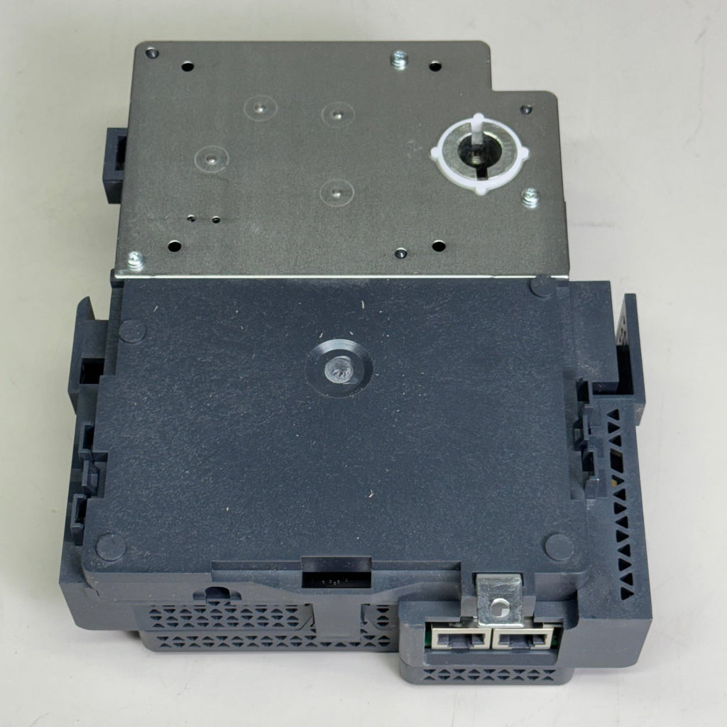 SCHNEIDER ELECTRIC SmartX IP Controller Sz 7” L x 6” W x 2.5” H SXWMPV7AX10001
