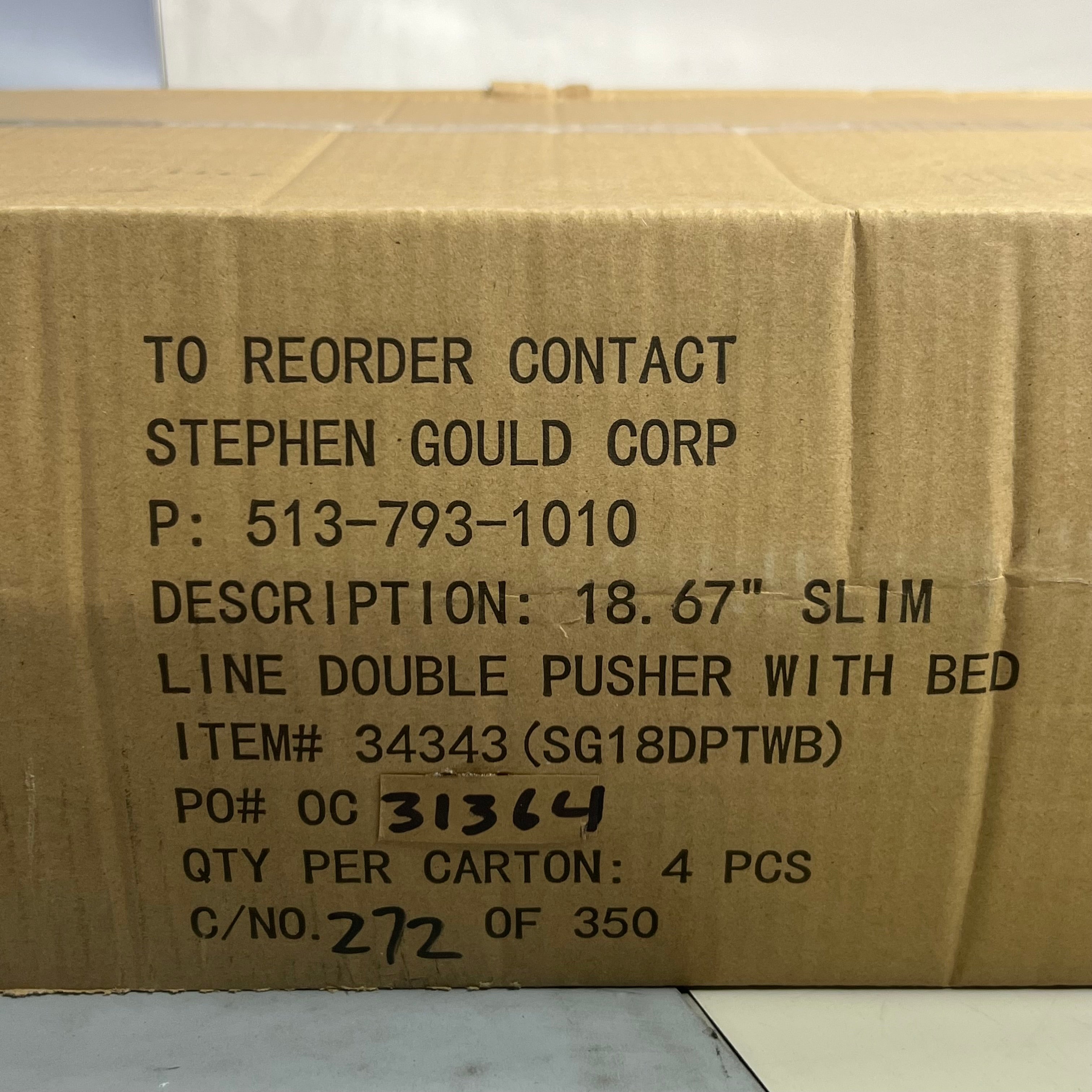 STEPHEN GOULD CORP (4 PACK) 18.67" Slim Line Double Pushers Tray With Bed Black