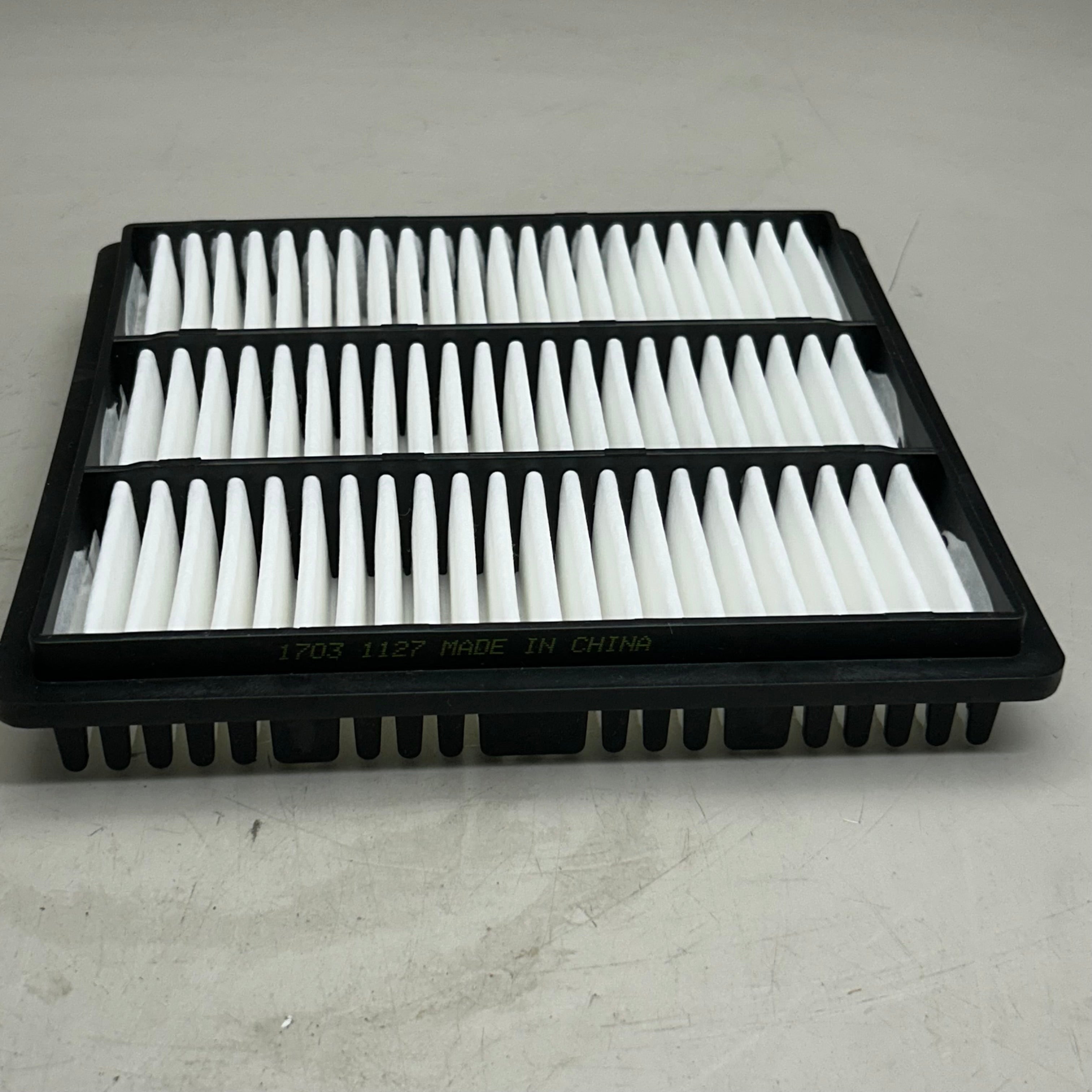 MAHLE Air Filter Replacement Part For Mitsubishi LX3102
