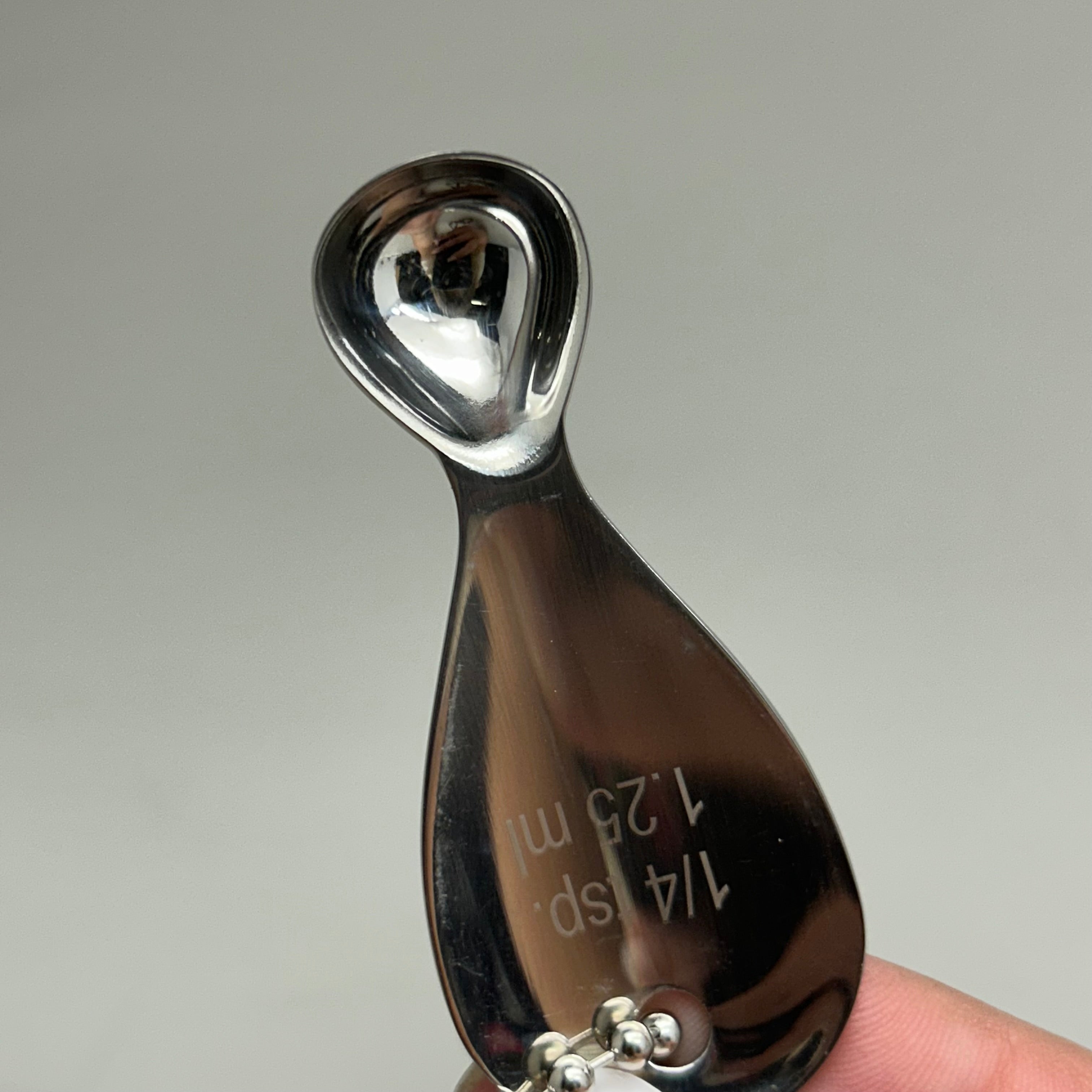 RSVP (5 Spoons) Teardrop Oval Stainless Steel Measuring Spoon 1tbs,1tsp,1/2tsp,1/4tsp,1/5tsp Chrome