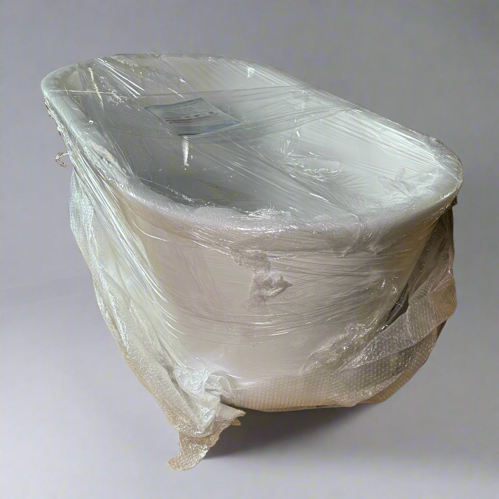WOODBRIDGE Freestanding Bathtub Sz 67” L x 32” W x 23” H, White B0013 BTA1513