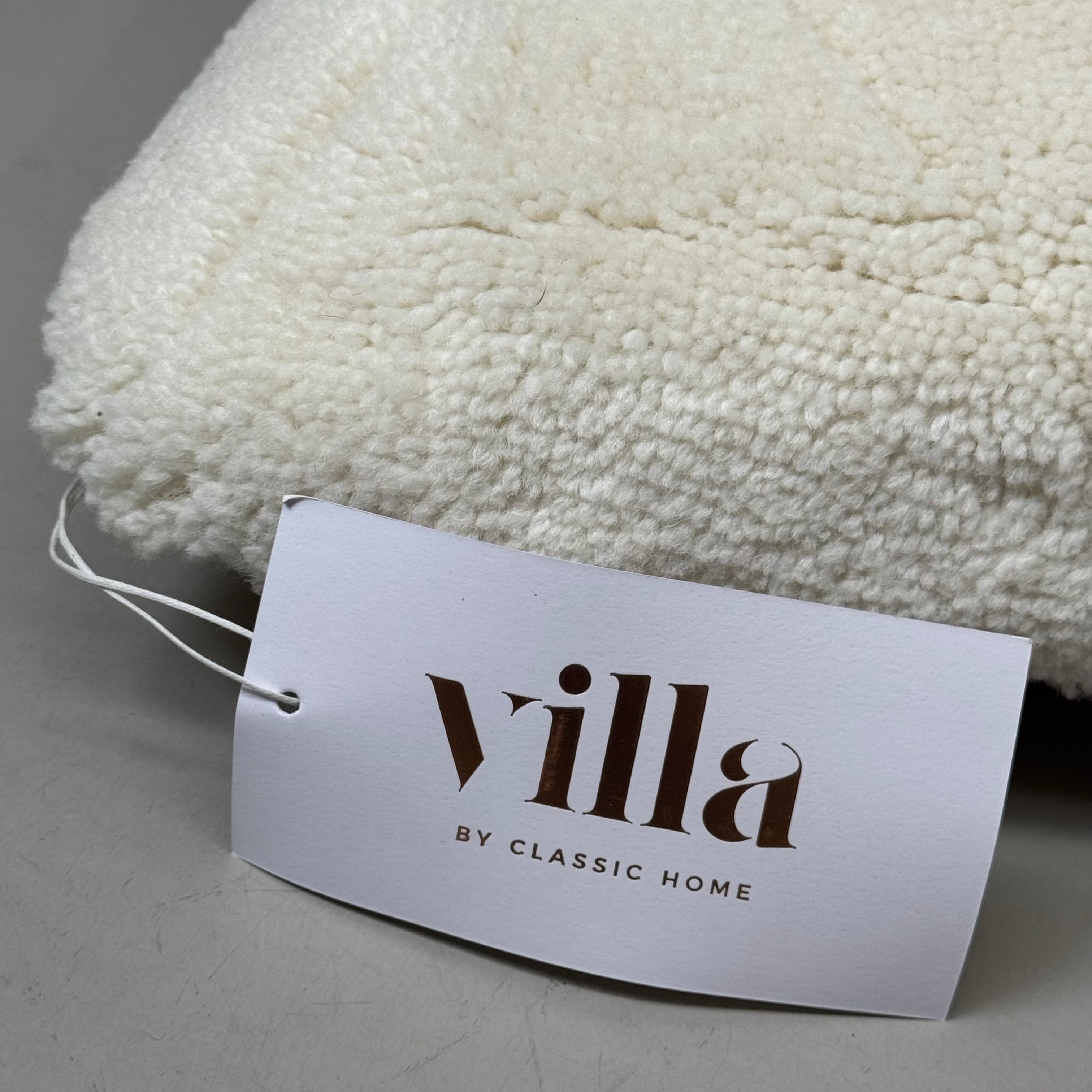 VILLA 22"x22" RN Mercer Decorative Throw Pillow in Ivory