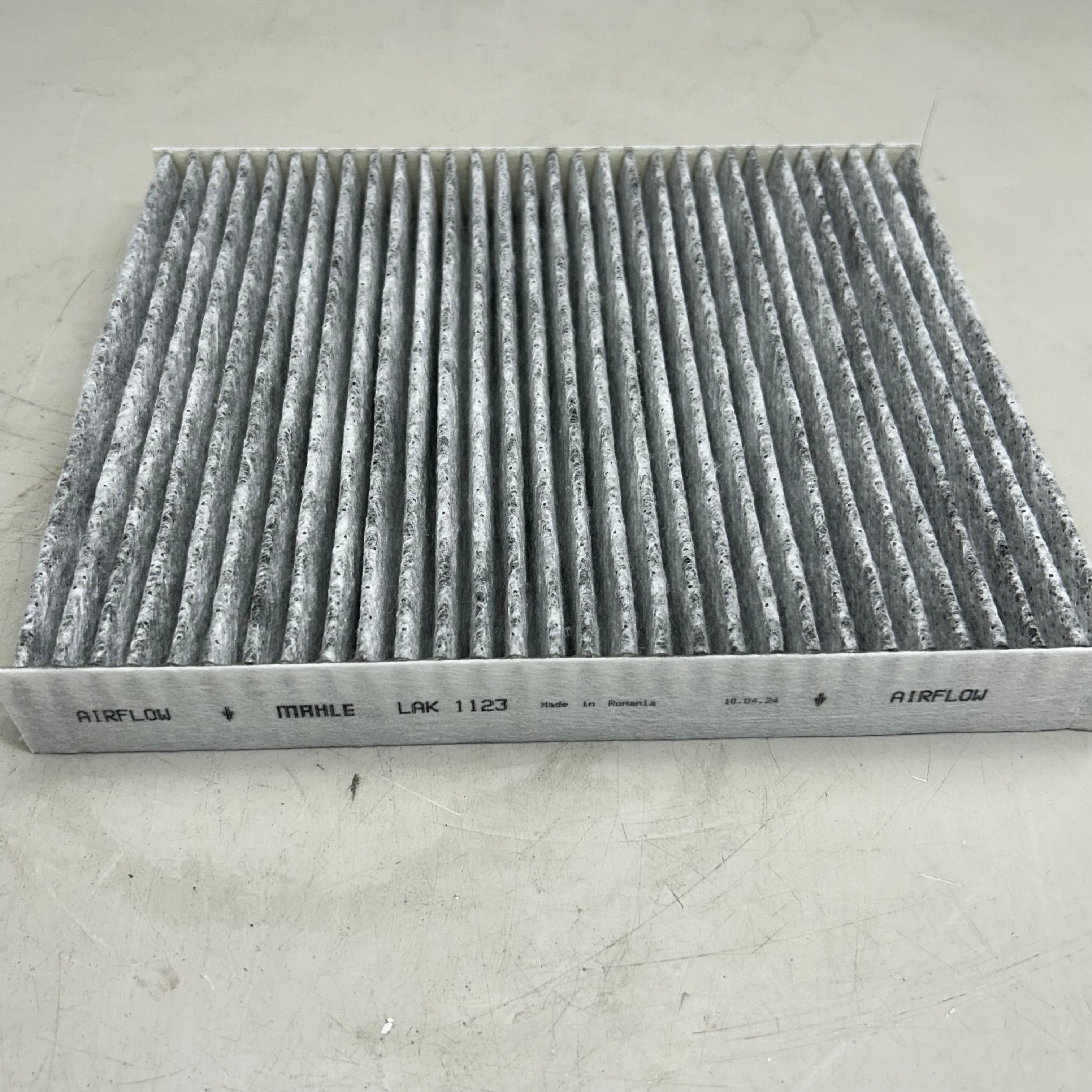 MAHLE Cabin Air Filter Replacement Part For Buick LAK1123