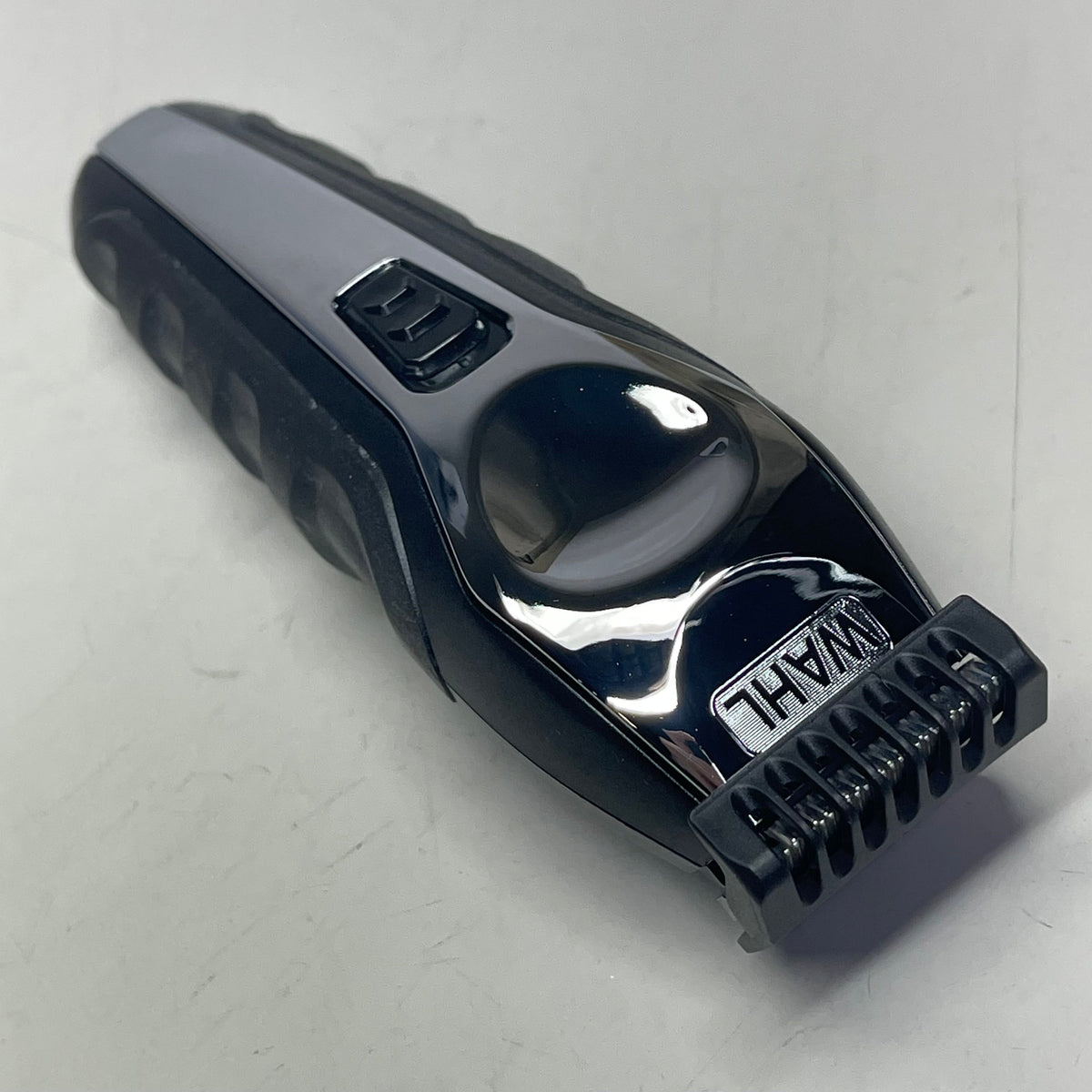 WAHL Lithium Ion Total Beard Trimmer Rechargeable Cordless Black Silver 09888