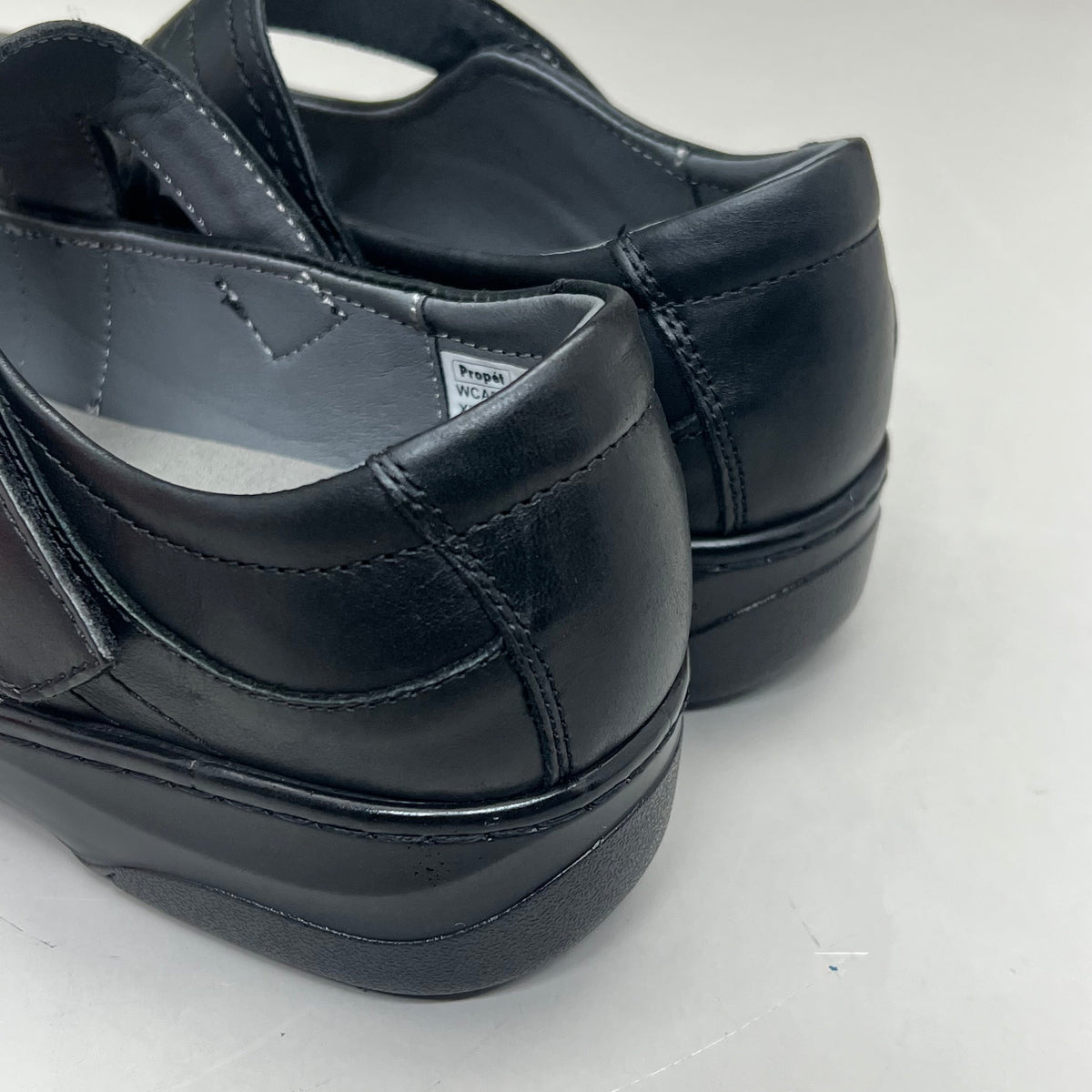 PROPET Golda Mary Jane Adjustable Lightweight Women's Sz 12 X(2E) Black WCA053L