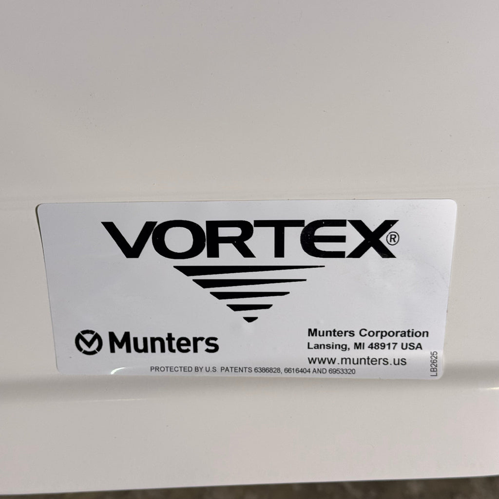 VORTEX Bathroom Vent Fan Fan Sz 25" x 25" x 19"L White (New Other)