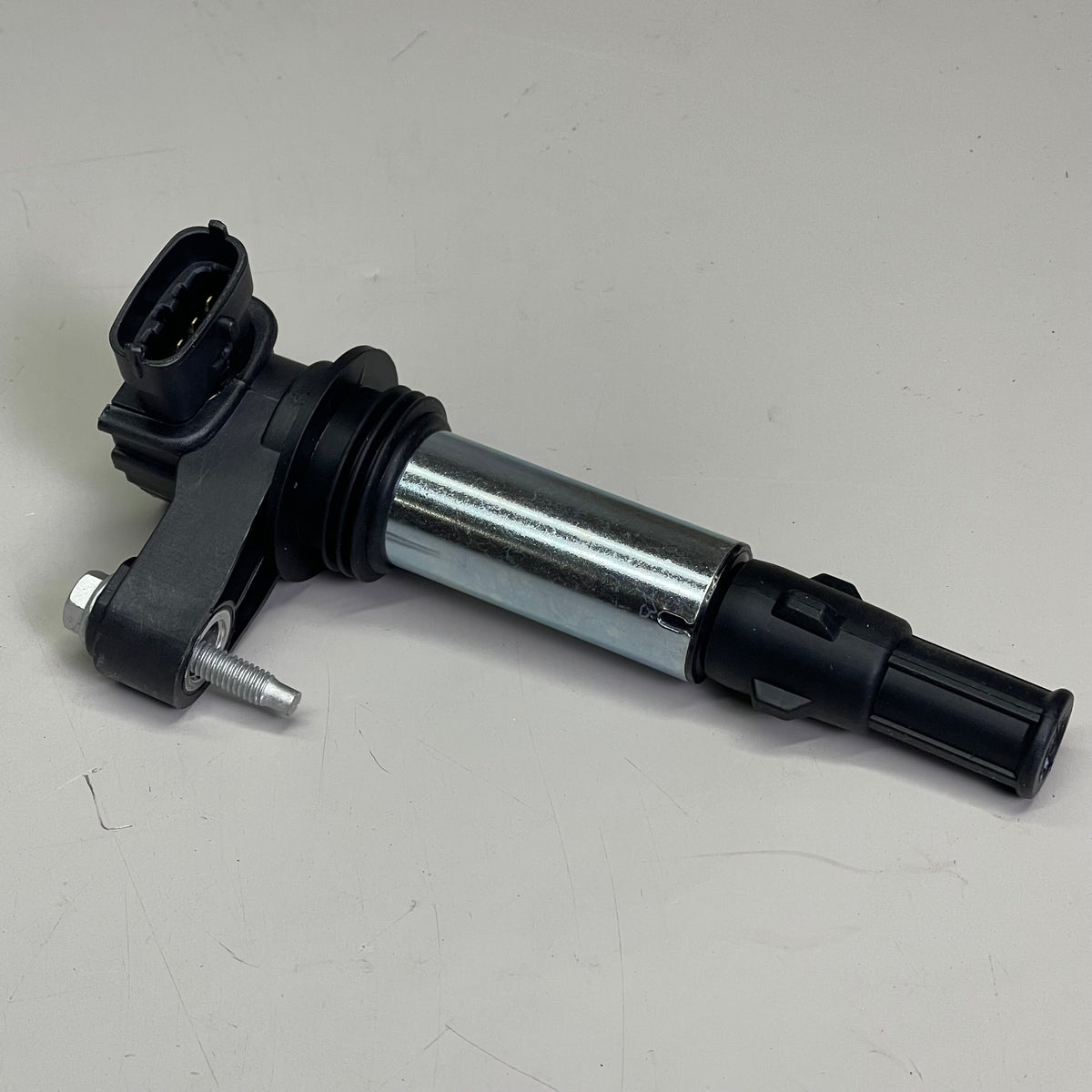 WALKER ThunderSpark Ignition Coil Chevrolet Buick SAAB Saturn 921-2075