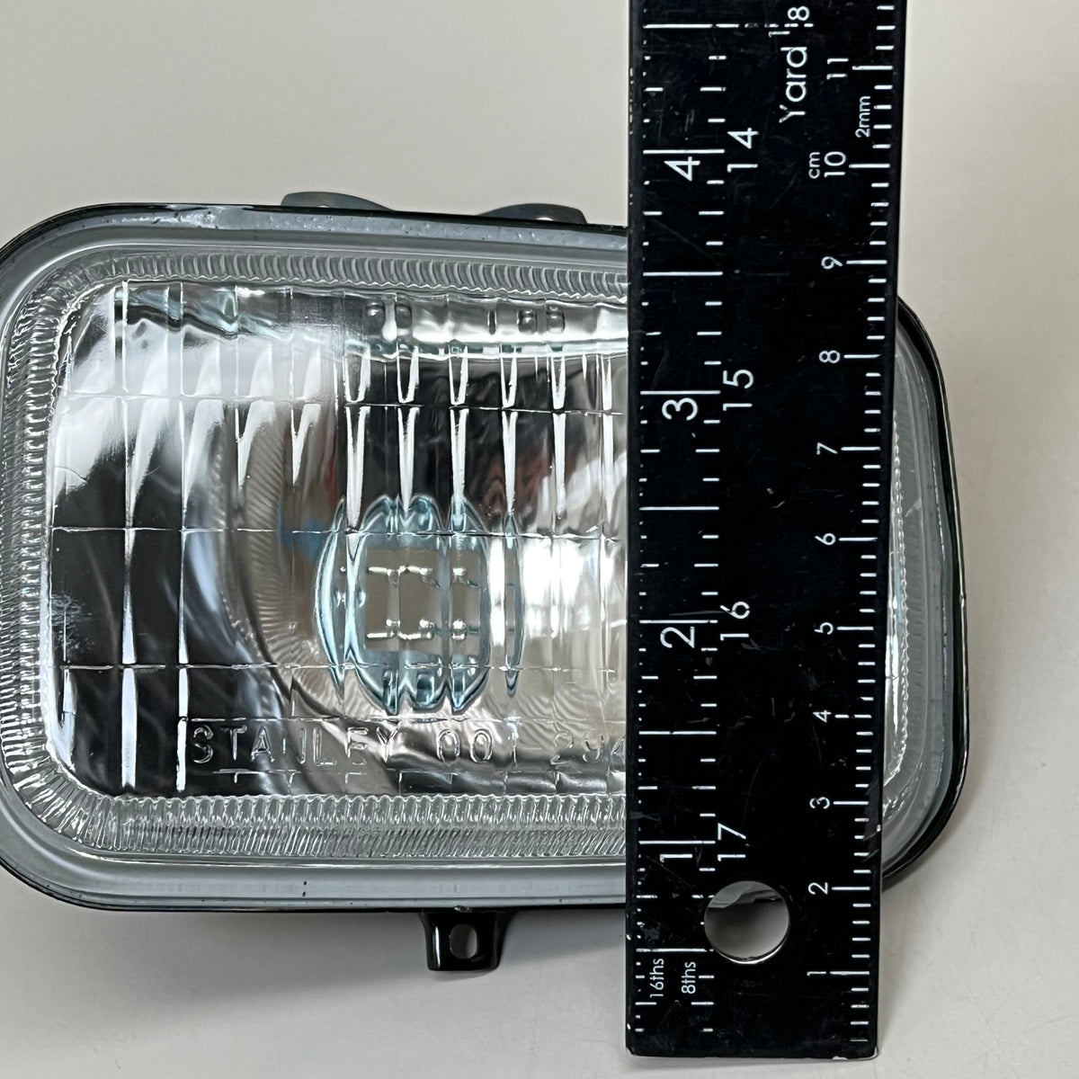 HONDA Headlight Stanley XR250R Interceptor-VFR800FI VT1100CS OEM 33123-MK2-671