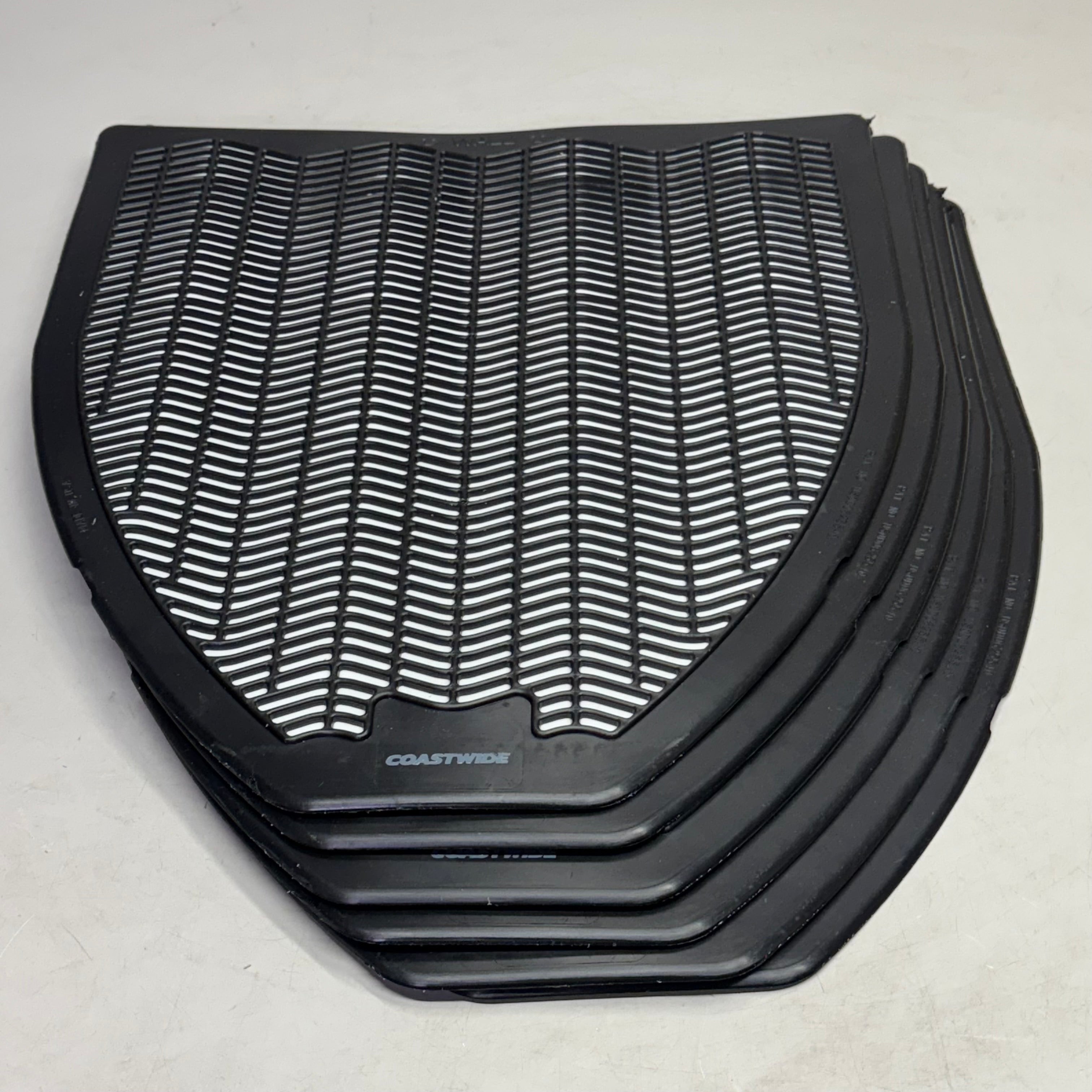 COASTWIDE PROFESSIONAL (6 Pcs) Urinal Floor Mat 20" x 17.5" Black