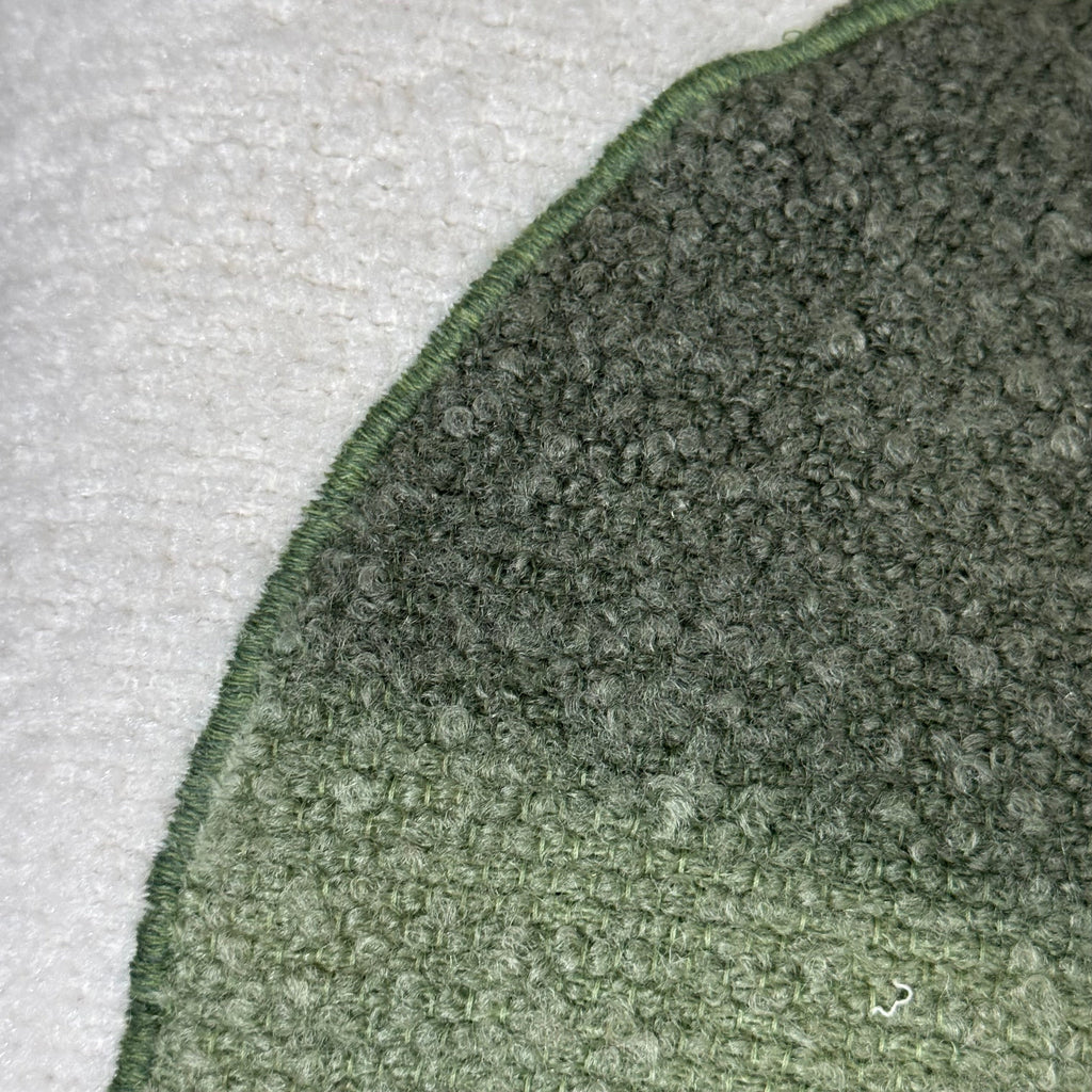 VILLA RN 20"x20" Gantt Pillow in Green/Ivory