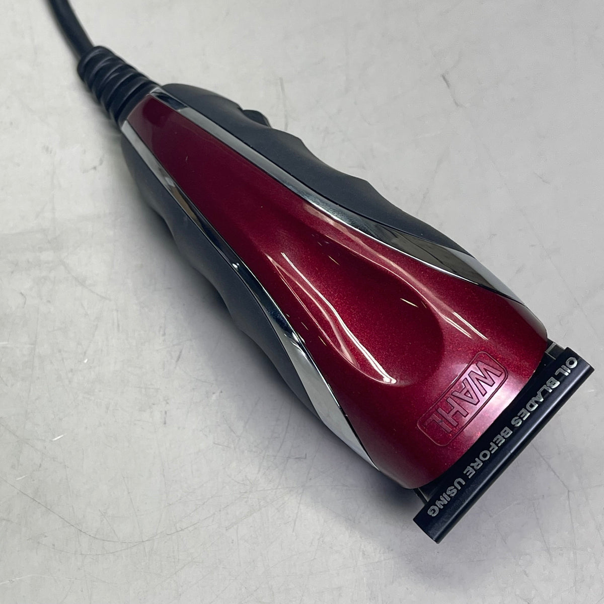 WAHL Multi-Purpose Grooming Kit Men Extreme Power & Easy Clean Blades Red 79607